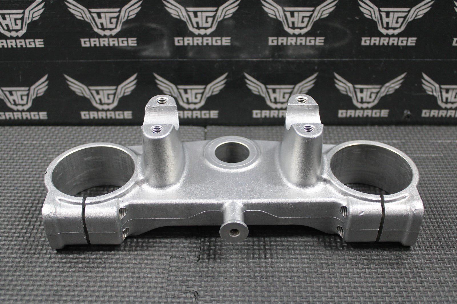 1999 2000 SUZUKI RM250 OEM FORKS UPPER TRIPLE TREE BAR CLAMP 51310 - 36E60 - hggarage