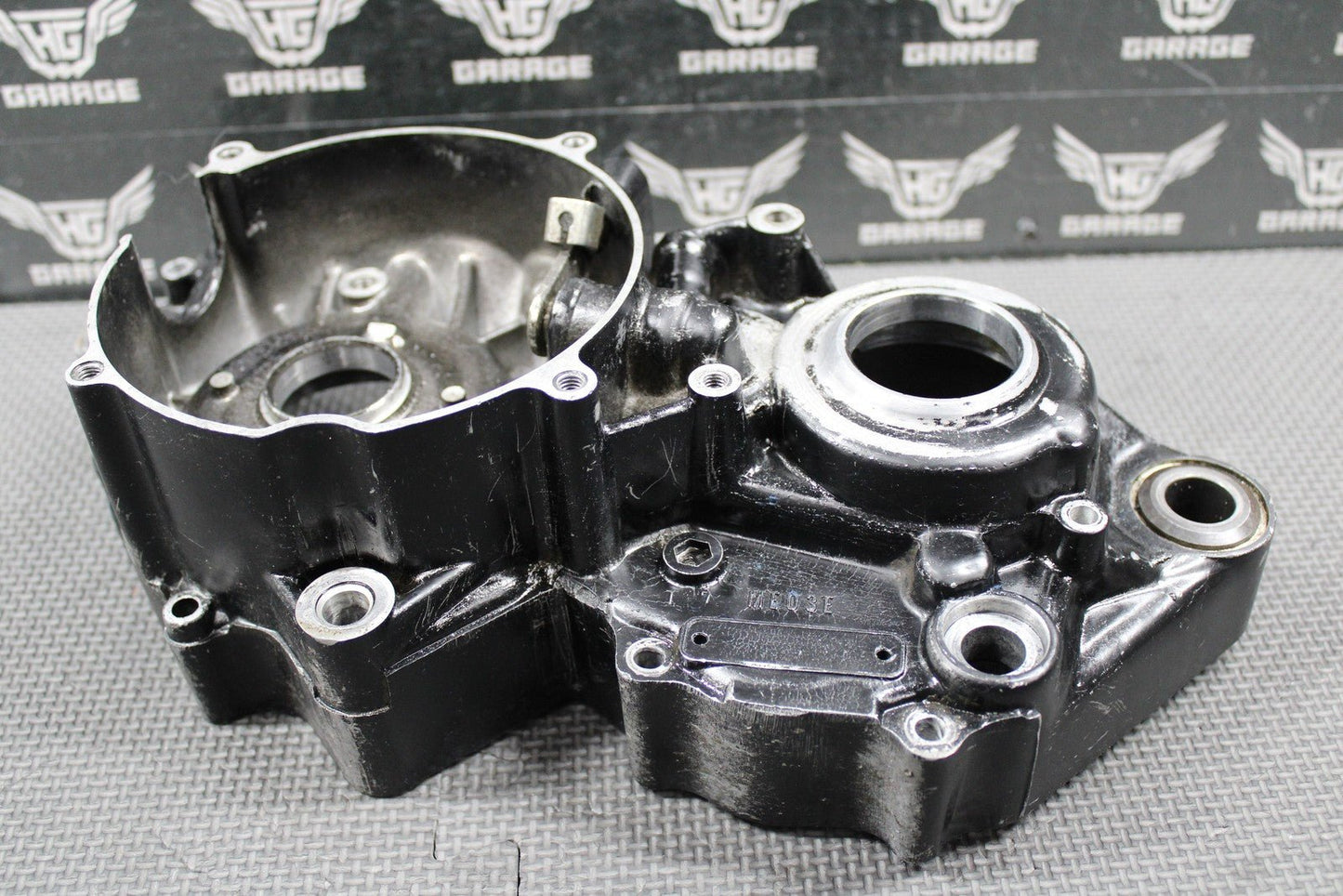 1988 HONDA CR250R OEM LEFT ENGINE MOTOR CRANKCASE CRANK CASE 112A0 - KS7 - 831 NICE! - hggarage