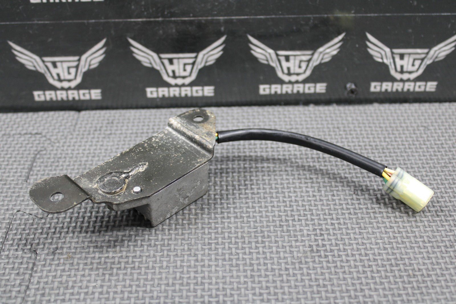 2006 HONDA CRF450X 05 - 17 OEM RECTIFIER VOLTAGE REGULATOR 31600 - MEY - 671 - hggarage