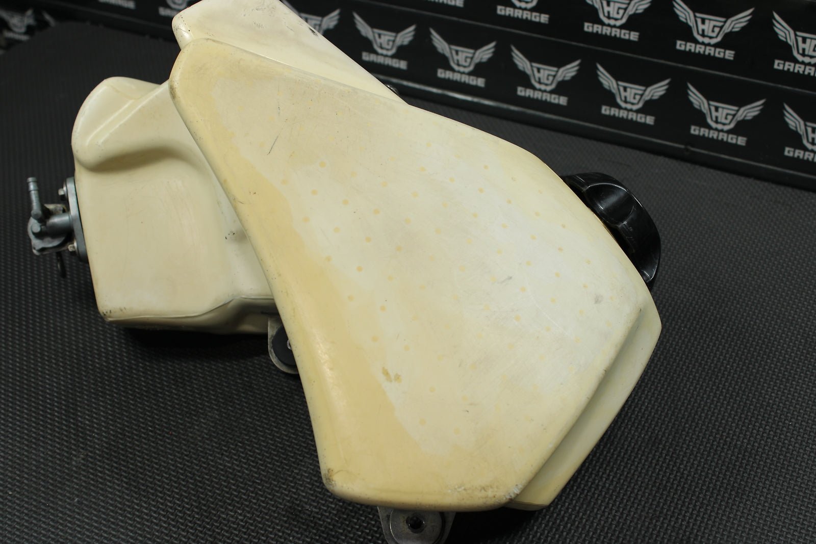 1993 Honda CR80R OEM Gas Fuel Tank Cell Petrol Reservoir 17500 - Gbf - 000ZA - hggarage