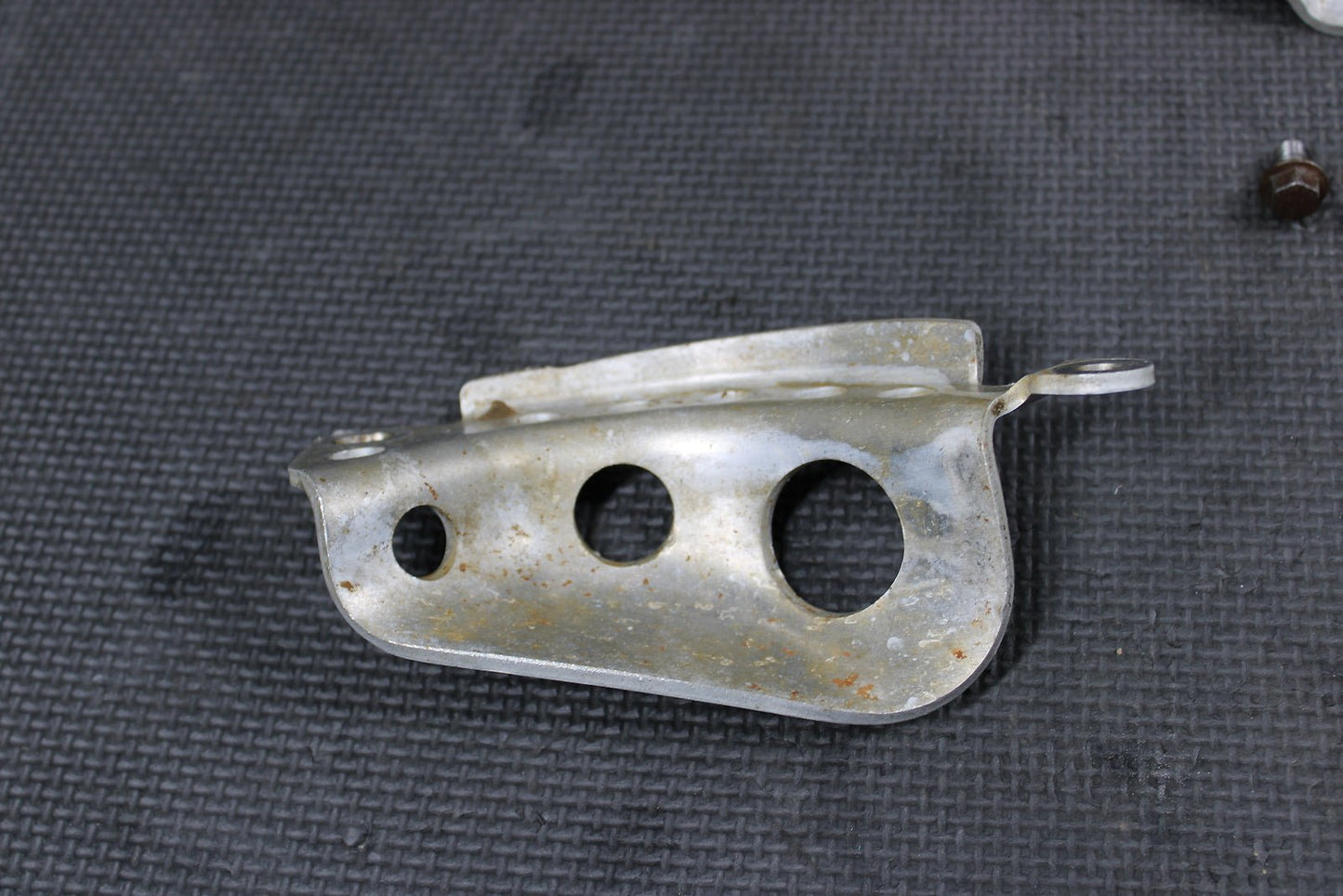2000 YAMAHA WR400F WR426F YZ400 YZ400F YZ426F OEM LOWER BOTTOM SKID PLATE GUARD - hggarage
