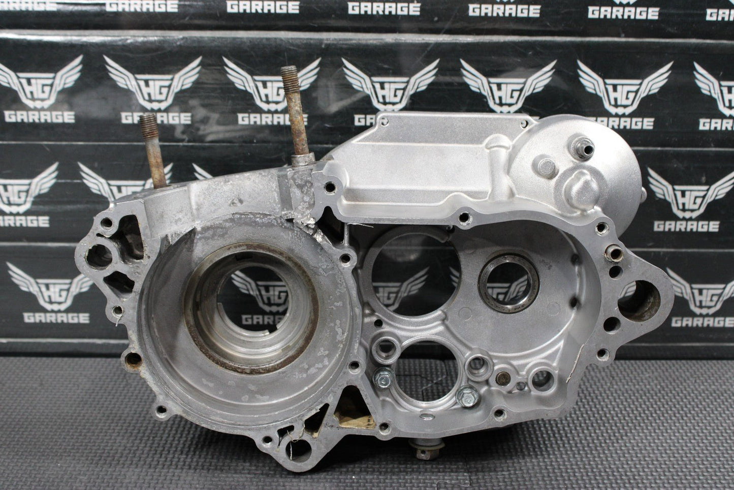 1997 97 - 99 KAWASAKI KX250 LEFT RIGHT ENGINE CRANKCASE CRANK CASES BLOCK NEED WOR - hggarage