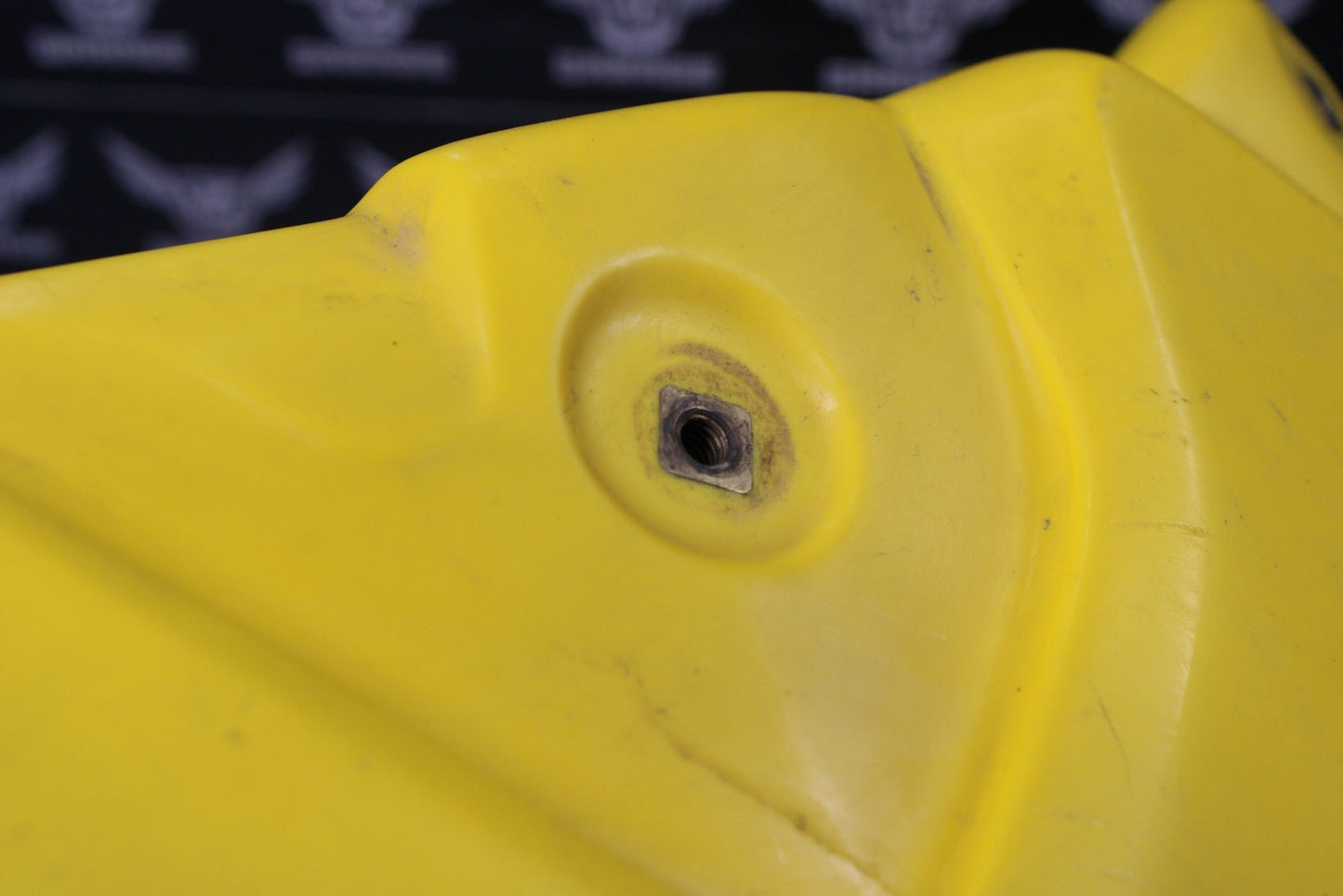 2000 SUZUKI DRZ400 00 - 04 OEM GAS FUEL TANK CELL PETROL RESERVOIR PLASTIC YELLOW - hggarage