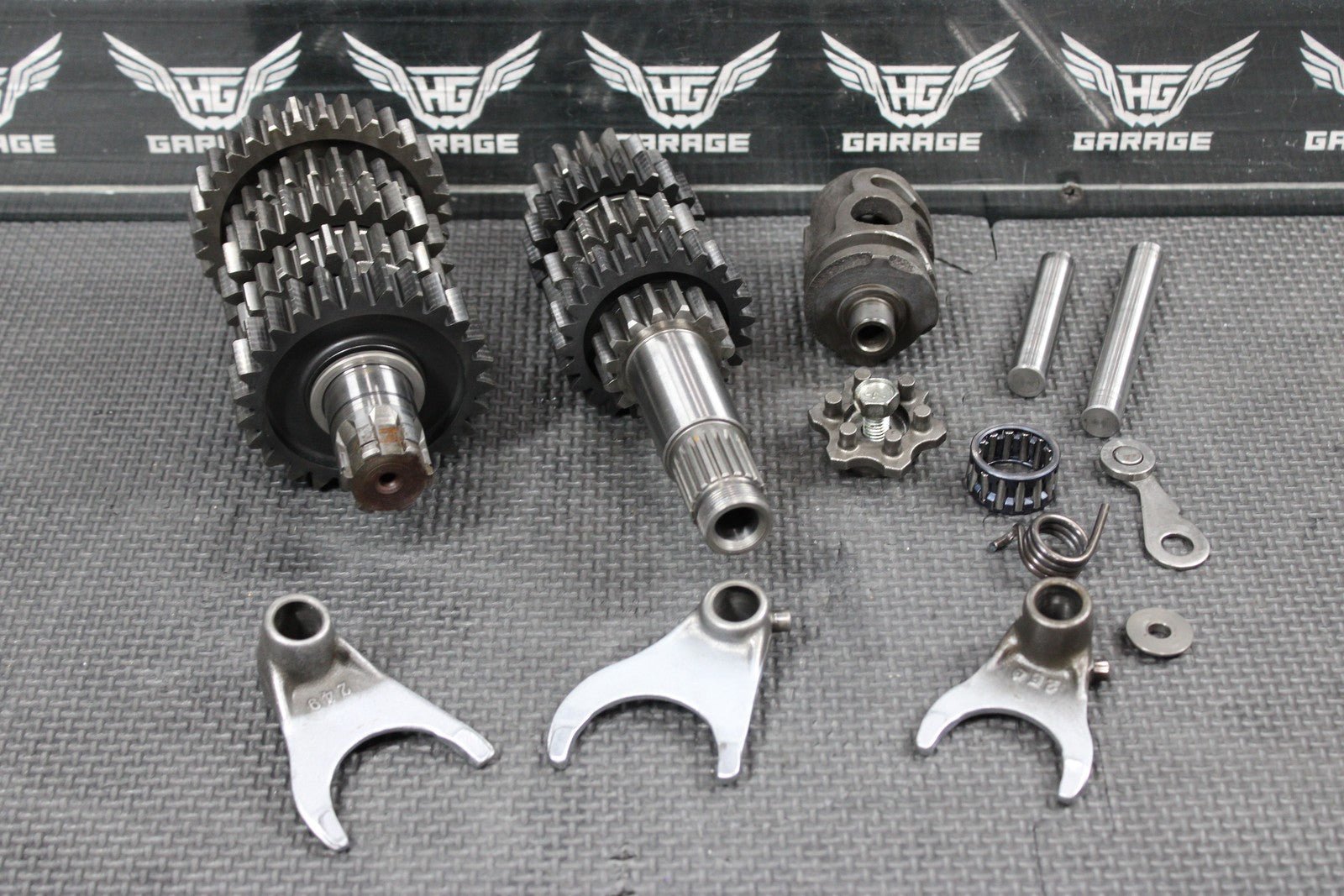 1997 KAWASAKI KX250 97 - 98 OEM ENGINE TRANSMISSION TRANNY GEARBOX SHIFT FORKS - hggarage