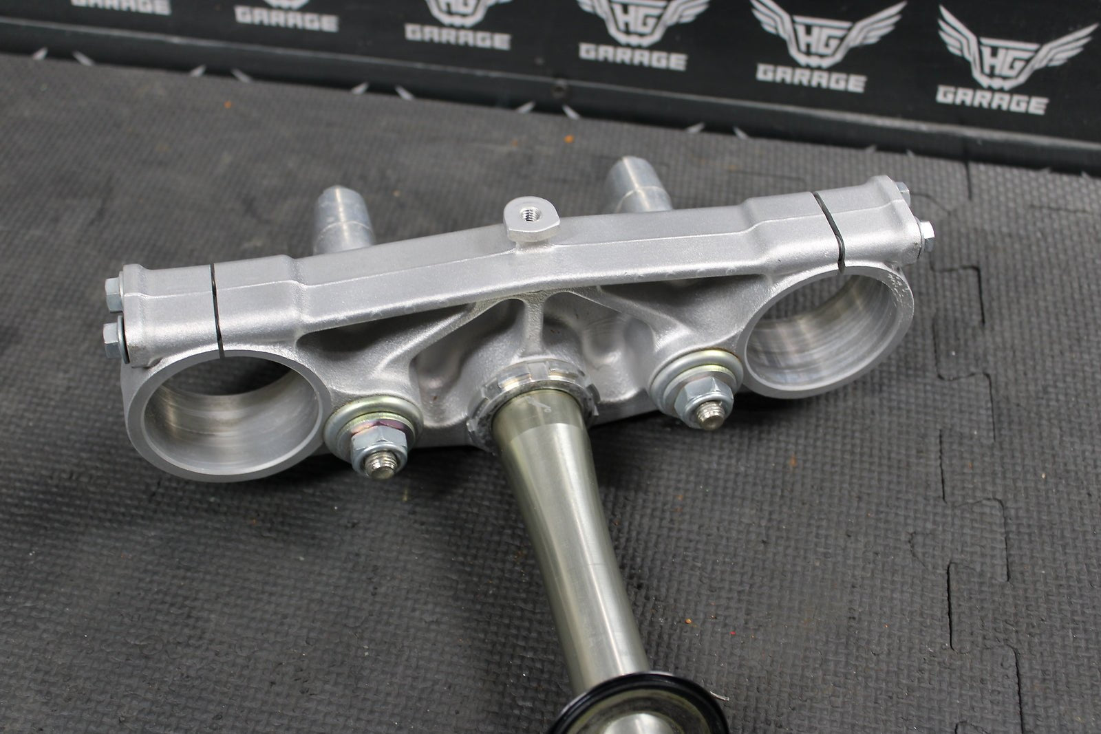 2002 HONDA CRF450R OEM FRONT FORKS LOWER UPPER TRIPLE TREE STEM NICE! - hggarage