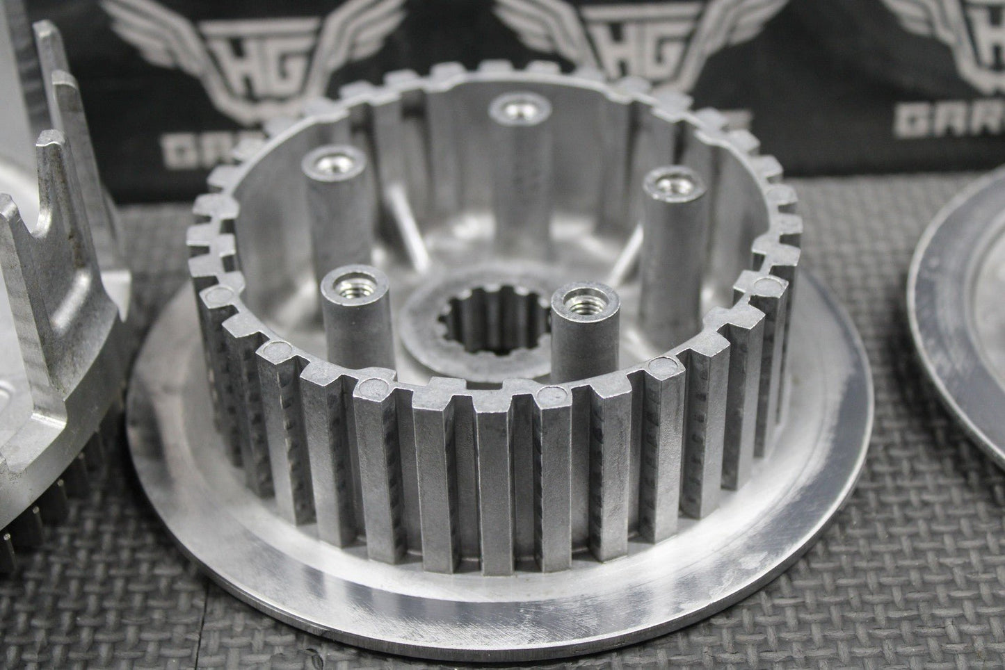 2007 KAWASAKI KX250F OEM COMPLETE CLUTCH W PLATES BASKET HUB 13095 - 0049 NICE! - hggarage