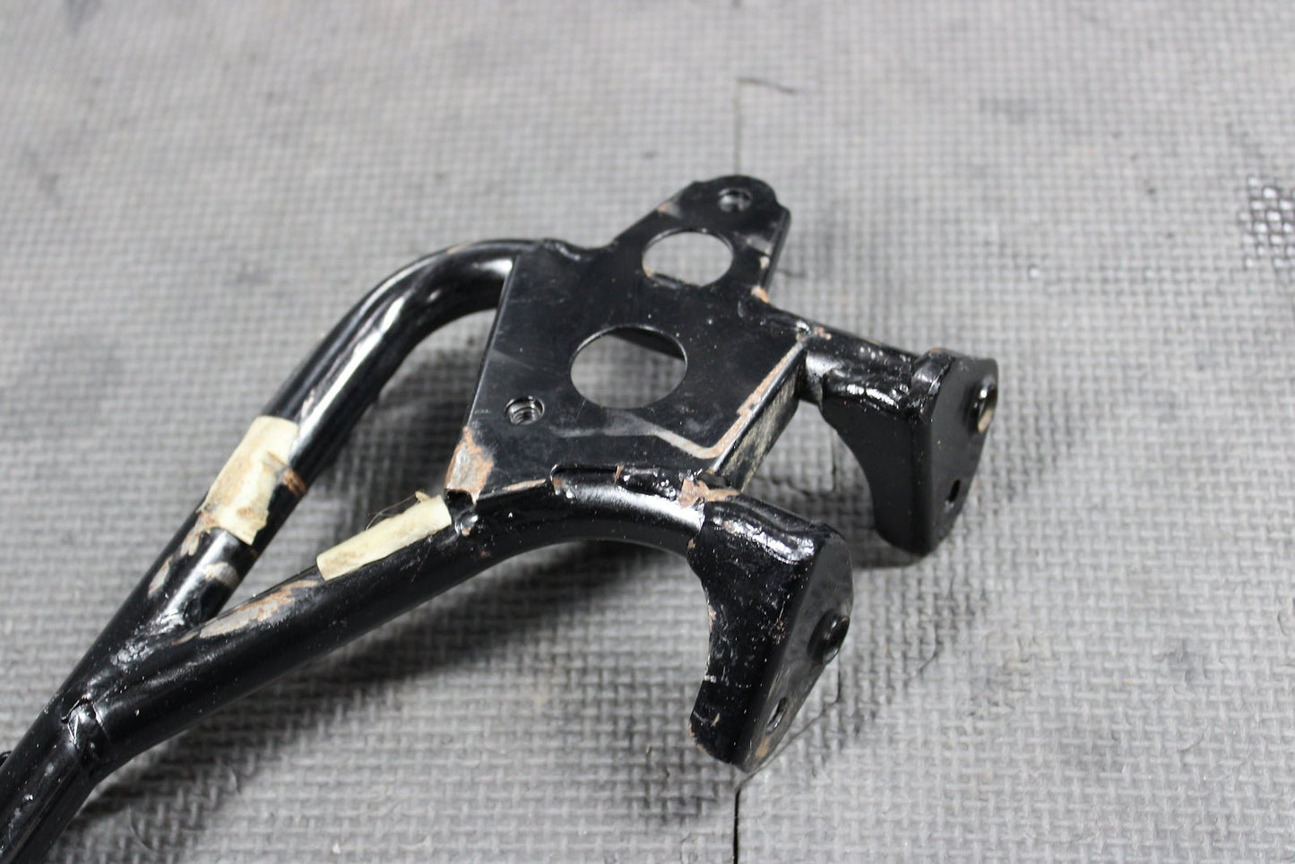 2016 KAWASAKI KX100 01 - 21 KX85 OEM RADIATOR MOUNT STAY - hggarage