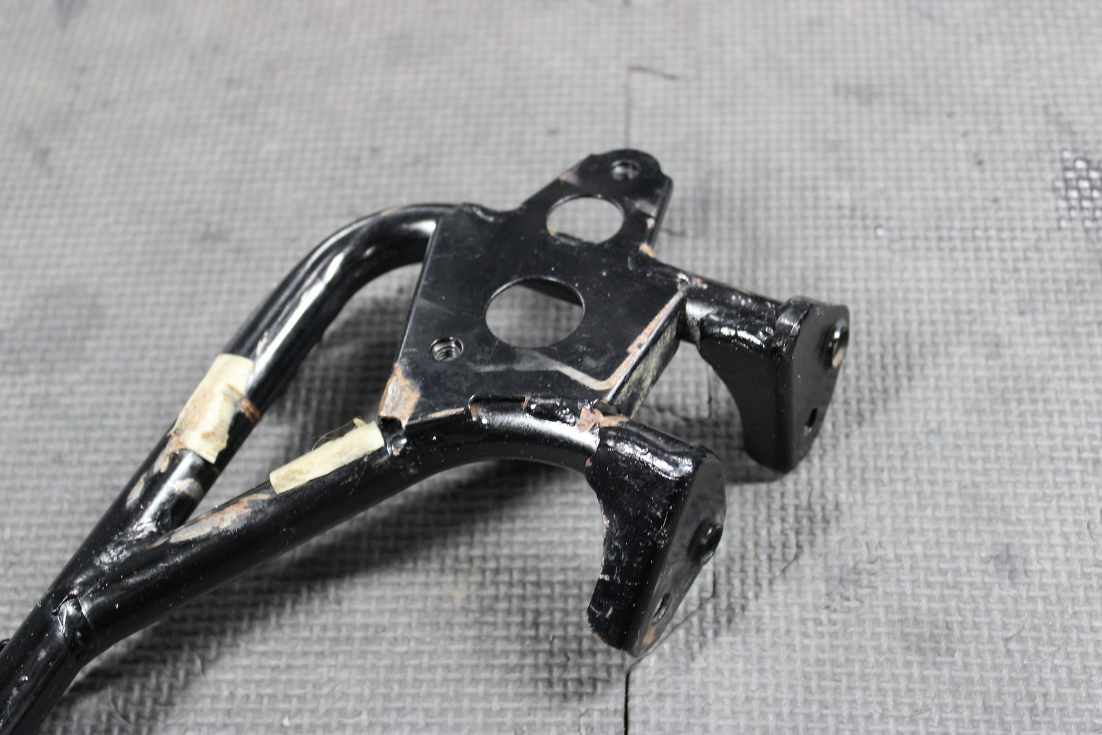 2016 KAWASAKI KX100 01 - 21 KX85 OEM RADIATOR MOUNT STAY - hggarage