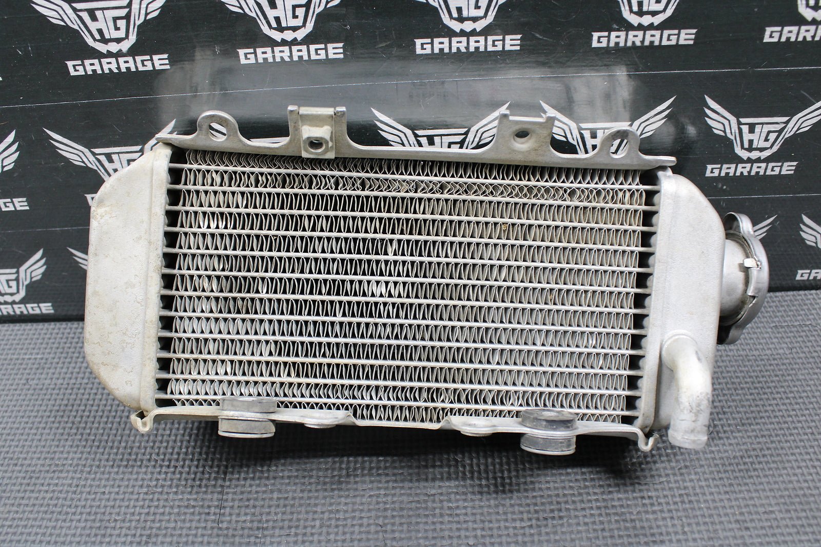 2007 HONDA 07 - 22 CRF150R CRF150RB OEM RIGHT FILL SIDE RADIATOR 19010 - KSE - 003 - hggarage
