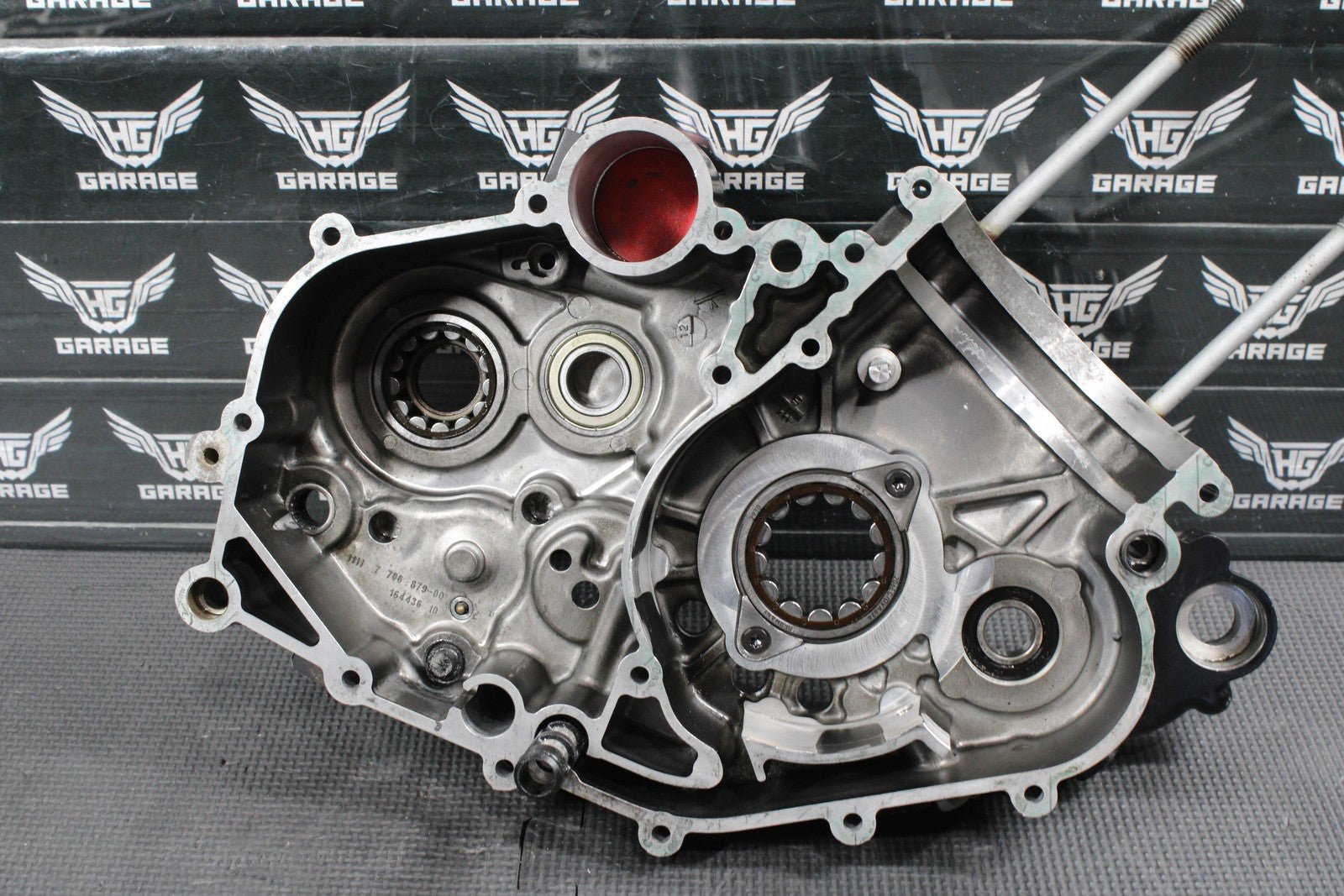 2013 HUSQVARNA TE511 OEM LEFT RIGHT ENGINE MOTOR CRANKCASE CRANK CASES BLOCK - hggarage