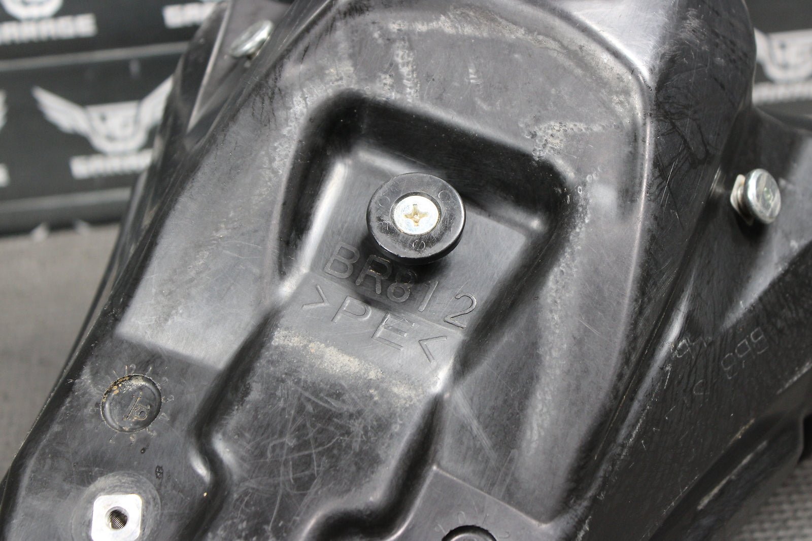 2018 YAMAHA YZ65 OEM GAS FUEL TANK CELL PETROL RESERVOIR BR8 - 24110 - 00 - 00 - hggarage