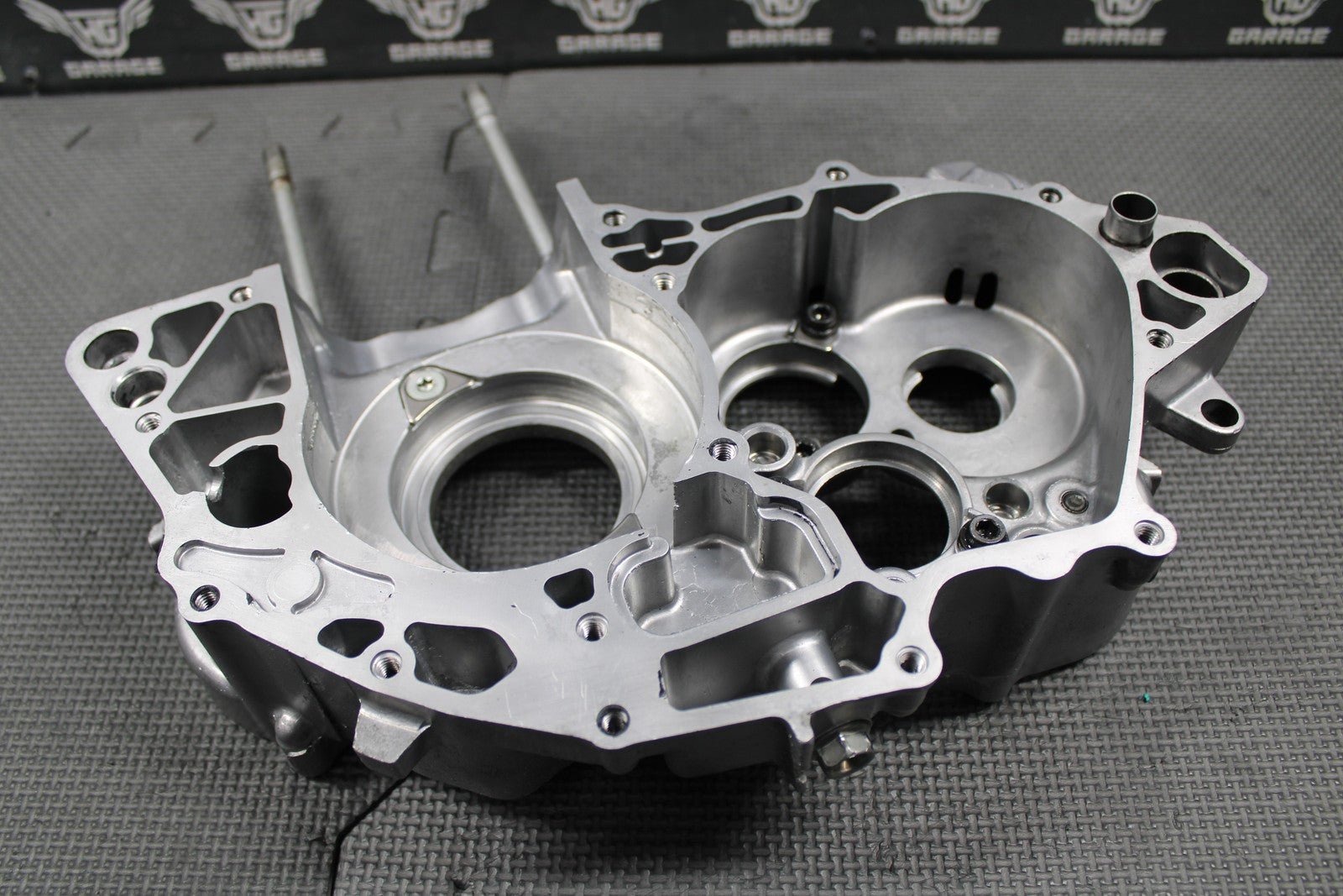 2008 HONDA CRF250R OEM RIGHT ENGINE CRANKCASE CRANK CASE 11100 - KRN - A10 GOOD! - hggarage
