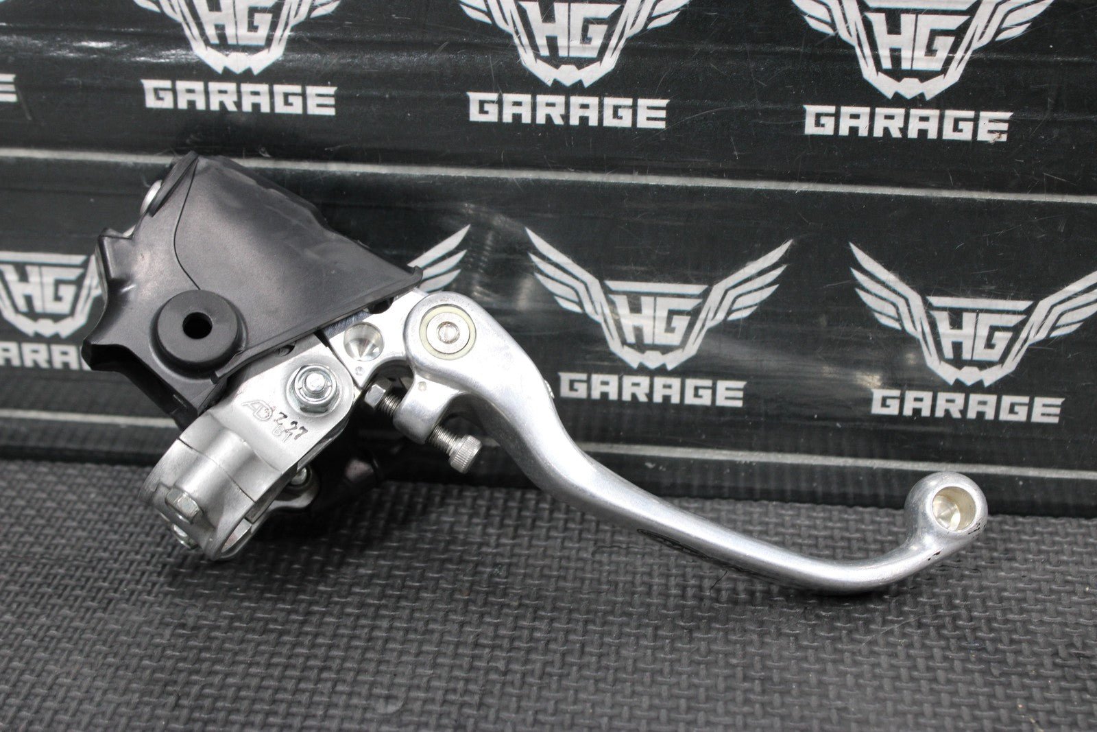 2005 YAMAHA 03 - 05 YZ250F YZ450F OEM CLUTCH CABLE LINE W ARC LEVER & PERCH - hggarage