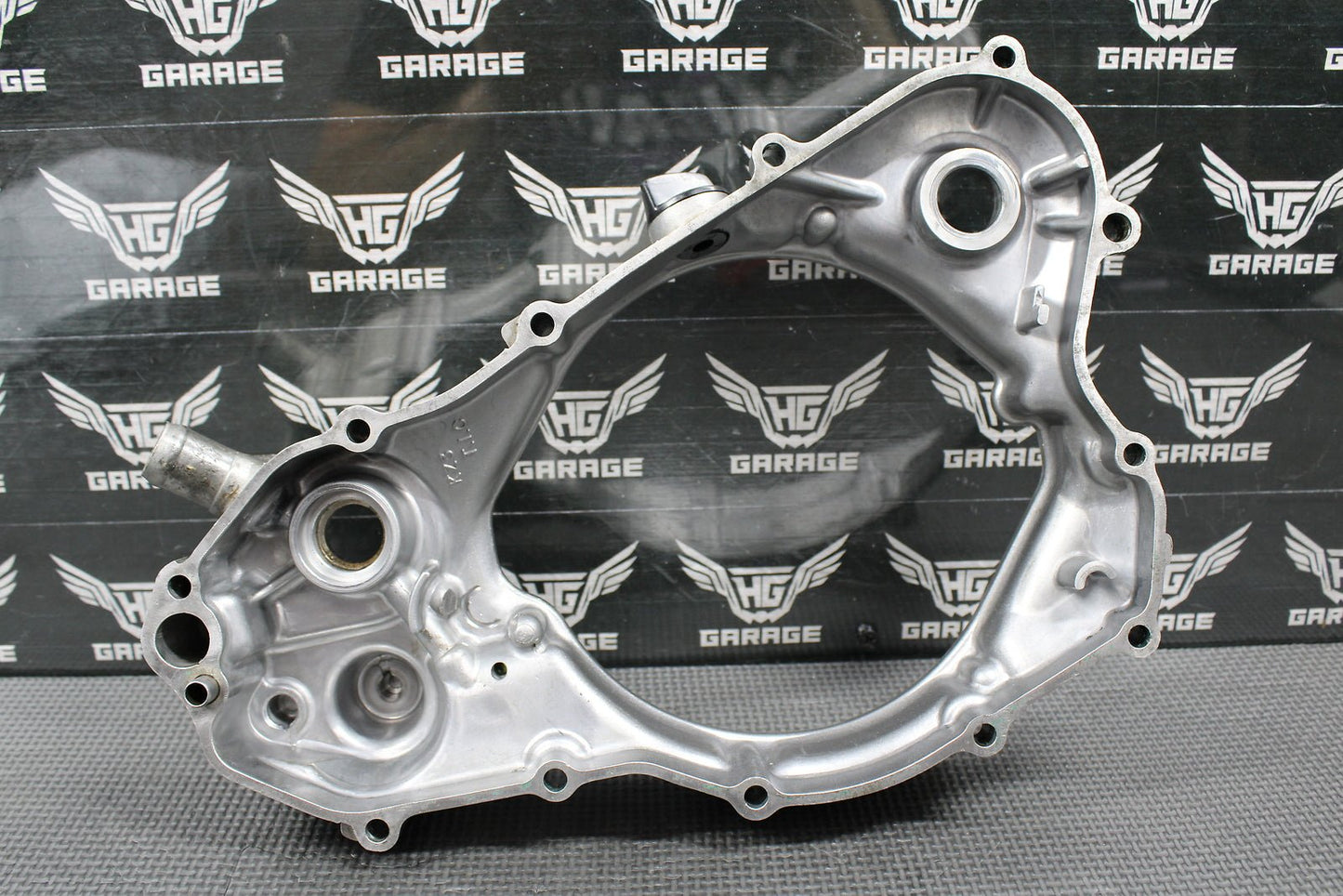 1995 92 - 96 HONDA CR250R OEM ENGINE RIGHT CASE INNER CLUTCH COVER 11341 - KZ3 - 890 - hggarage