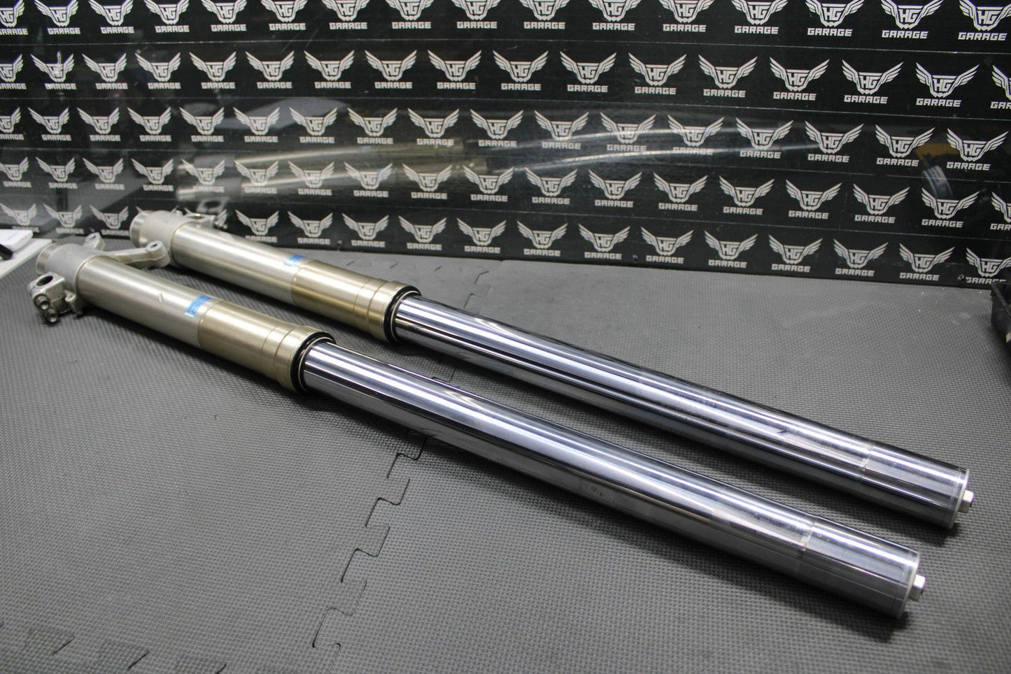 2003 KAWASAKI KLX400SR OEM SHOWA RIGHT LEFT FRONT SUSPENSION FORKS SHOCKS GOOD! - hggarage