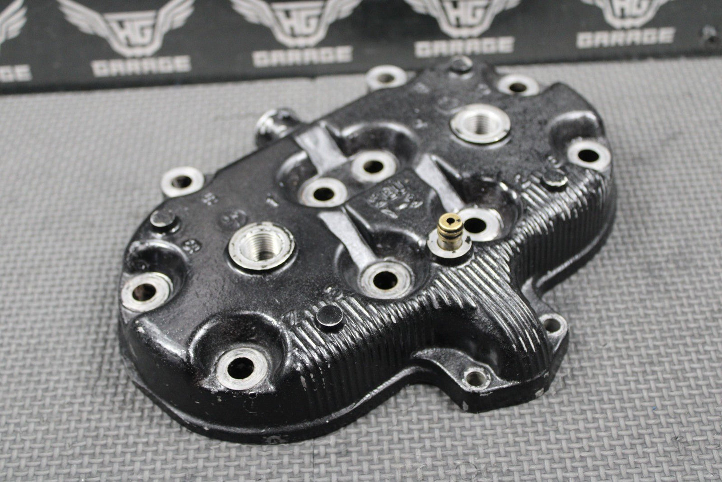 2001 87 - 06 YAMAHA BANSHEE YFZ350 OEM CYLINDER HEAD CAP DOMES 2GU - 11111 - 00 - 0 - hggarage