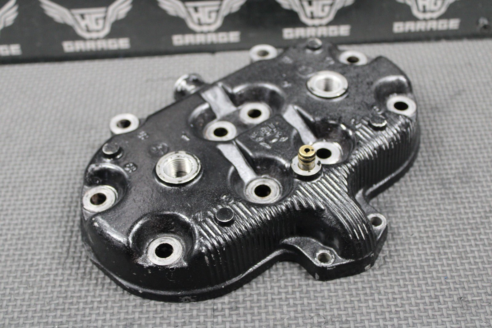 2001 87 - 06 YAMAHA BANSHEE YFZ350 OEM CYLINDER HEAD CAP DOMES 2GU - 11111 - 00 - 0 - hggarage