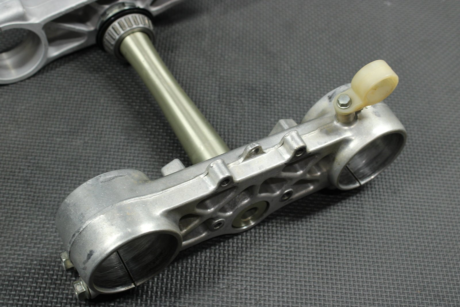 1999 Honda CR125R OEM Front Forks Lower Upper Triple Tree Stem Clamp - hggarage