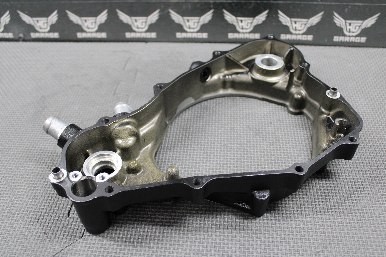 1988 1989 HONDA CR250R OEM RIGHT CRANKCASE INNER CLUTCH COVER 11340 - KS7 - 831 MINT - hggarage