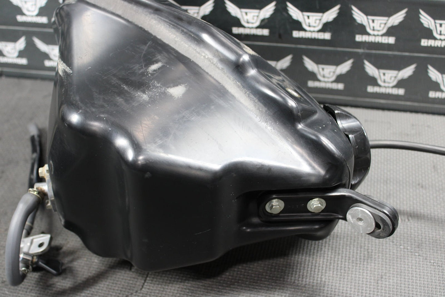 2003 Honda CRF450R OEM Gas Fuel Tank Cell Petrol Reservoir 17510 - Meb - 670 - hggarage