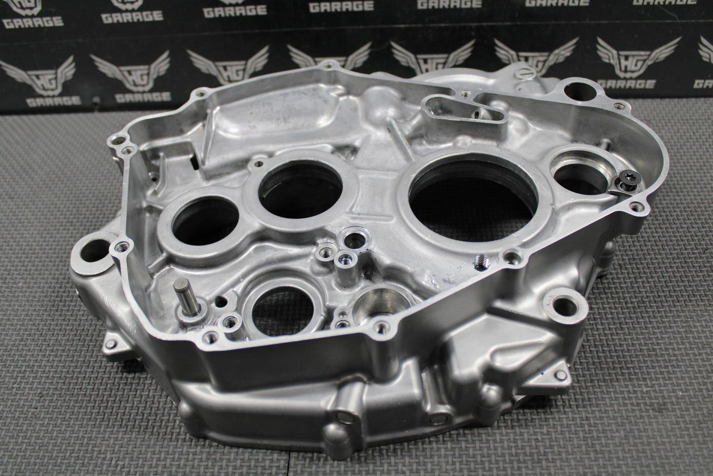2022 KAWASAKI 19 - 22 KX450 KX450SR OEM RIGHT CRANKCASE CRANK CASE 14101 - 0018 GOOD - hggarage