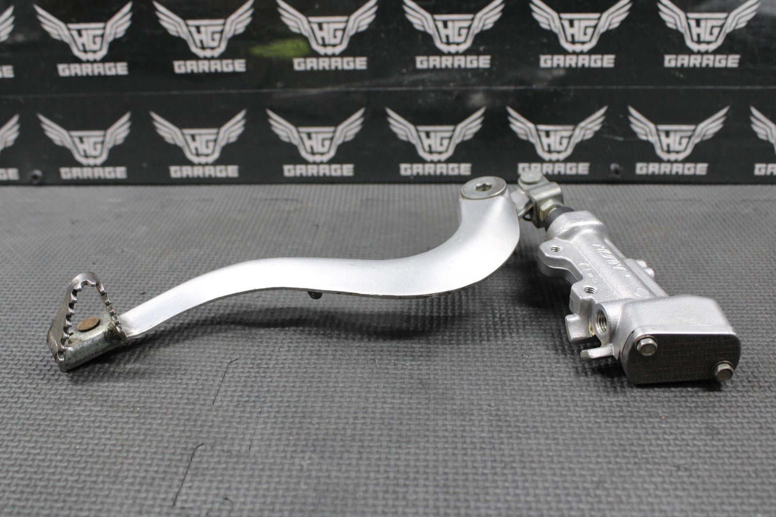 2014 KAWASAKI 10 - 18 KX250F OEM NISSIN REAR BACK BRAKE MASTER CYLINDER & LEVER - hggarage