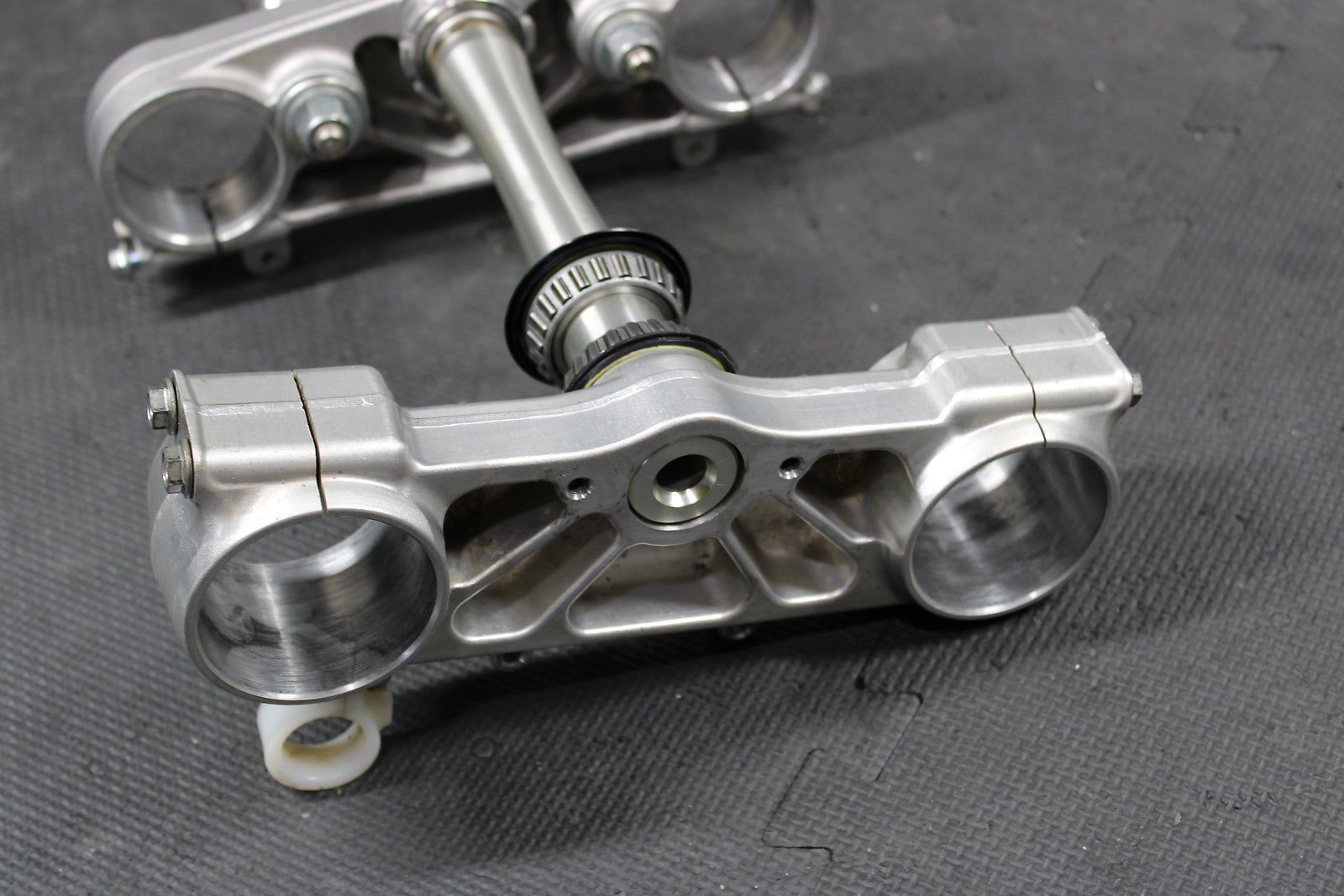 2013 HONDA CRF450R OEM FRONT FORKS LOWER UPPER TRIPLE TREE STEM CLAMP NICE! - hggarage