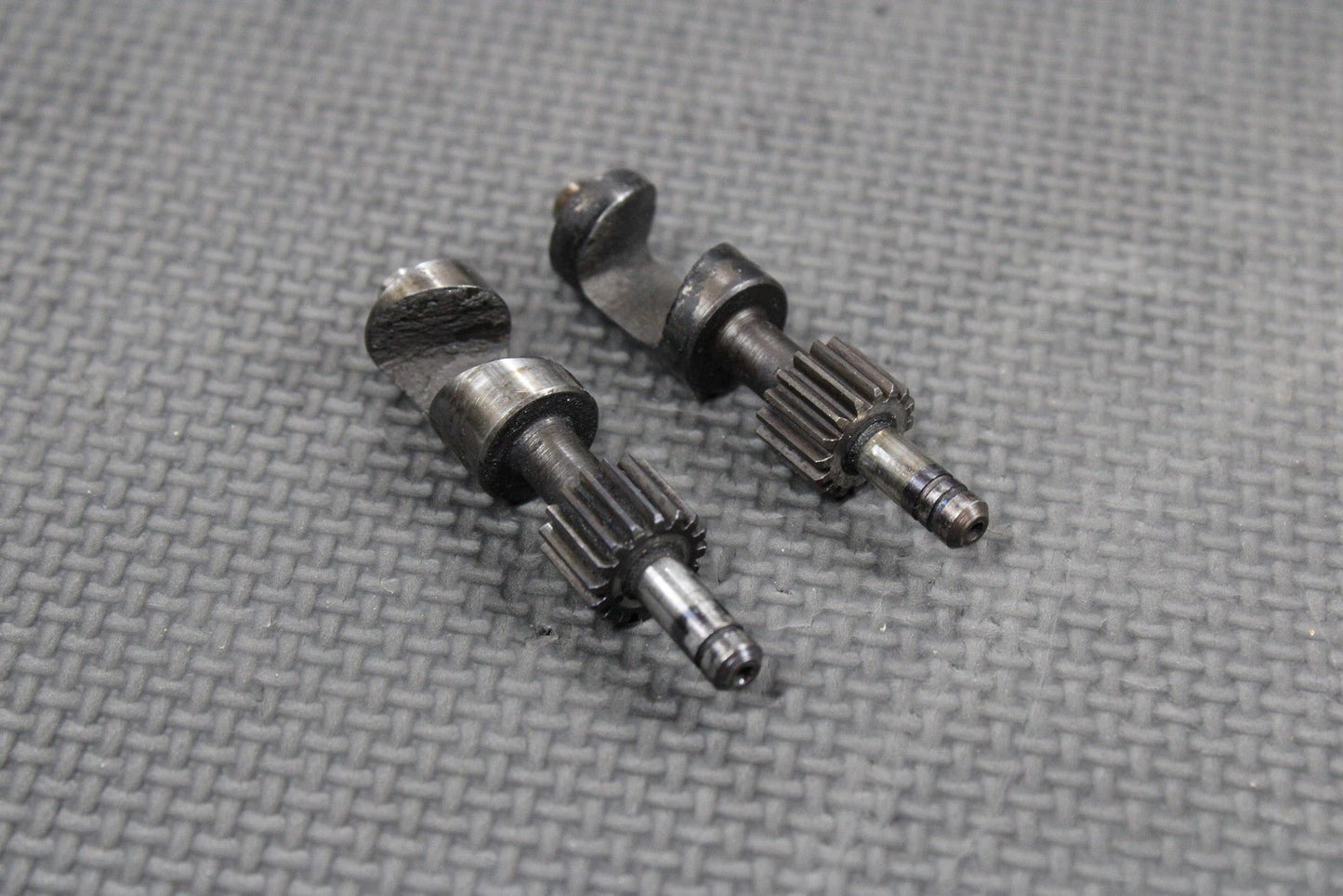 1986 KAWASAKI KDX200 OEM ENGINE POWER VALVE EXHAUST VALVE W CYLINDER COVERS - hggarage