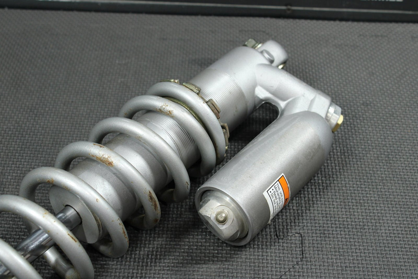 2004 Yamaha YZ450F OEM Rear Back Shock Absorber Suspension 5XD - 22210 - 00 - 00 - hggarage