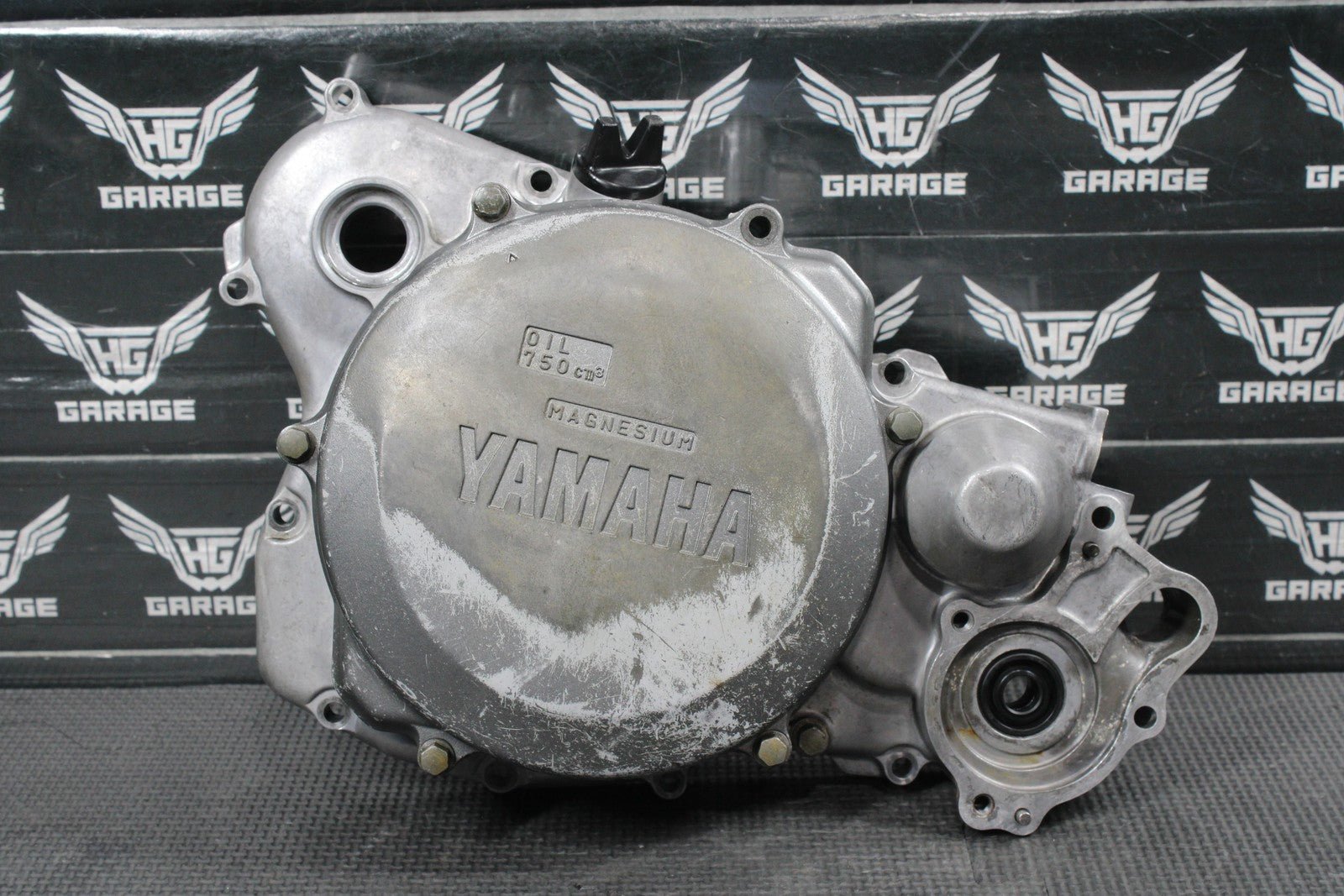 2001 YAMAHA 99 - 01 YZ250 OEM ENGINE INNER OUTER SIDE CLUTCH COVER 5CU - 15431 - 00 - 00 - hggarage