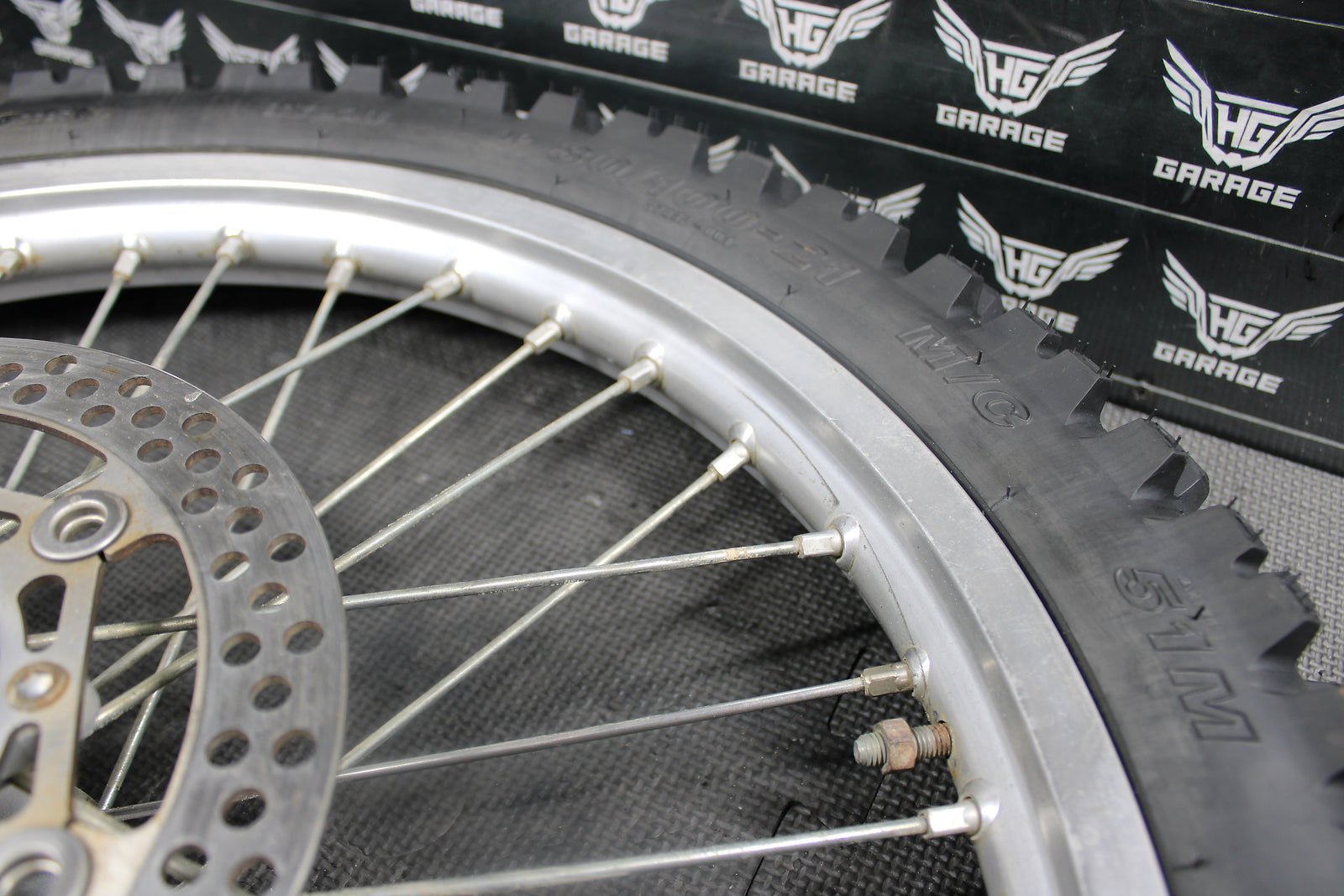 2000 Yamaha YZ125 YZ250 OEM Excel Front Wheel Rim Hub 4SS - 25111 - 01 - 00 - hggarage