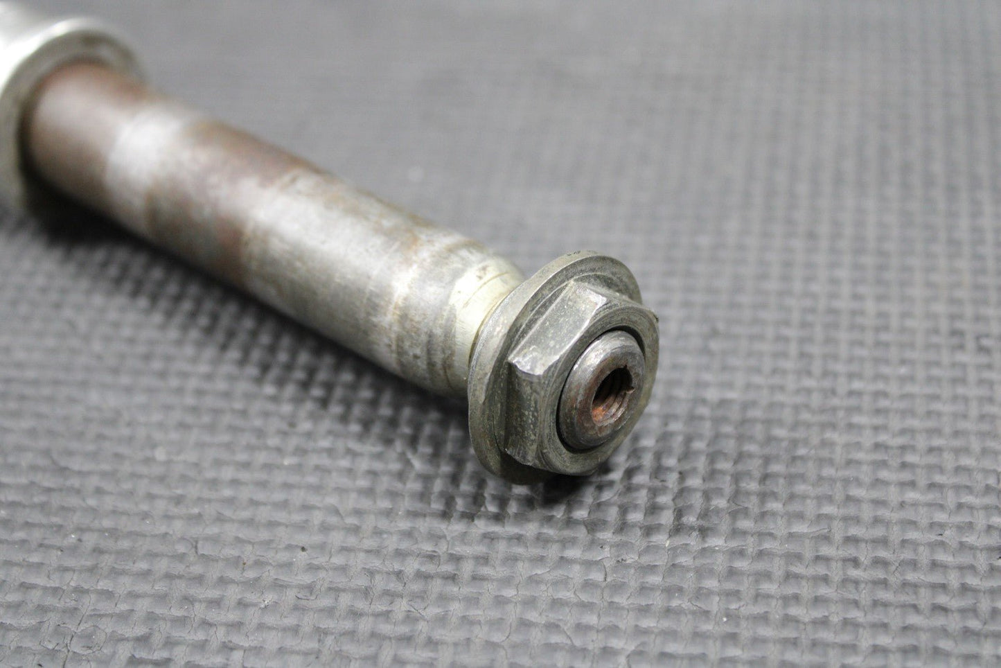 2003 YAMAHA YZ125 OEM FRONT WHEEL RIM AXLE PIVOT BOLT W COLLARS 5BE - 25181 - 00 - 00 - hggarage