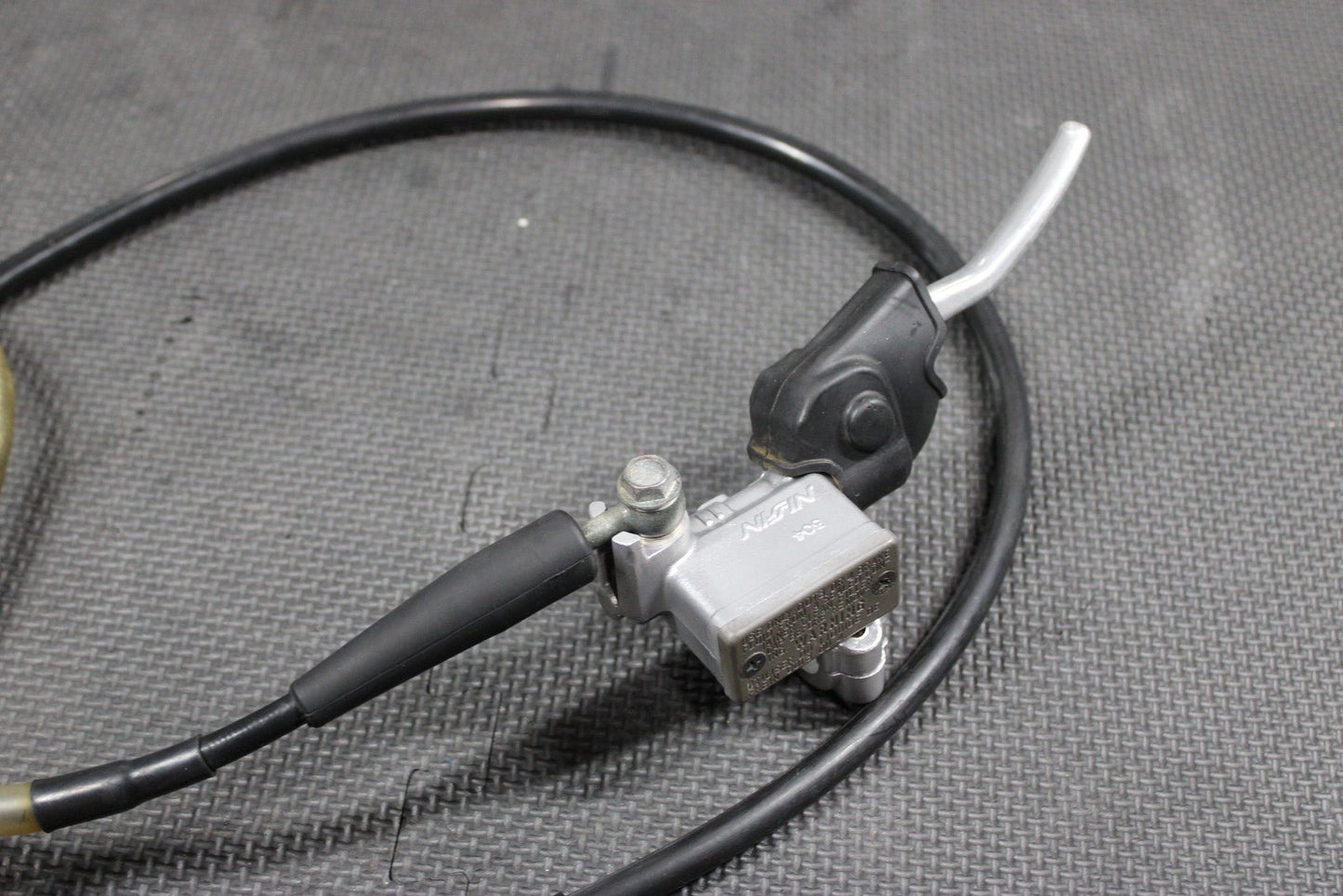 1996 KAWASAKI KX125 OEM COMPLETE NISSIN FRONT BRAKE CALIPER MASTER CYLINDER GOOD - hggarage