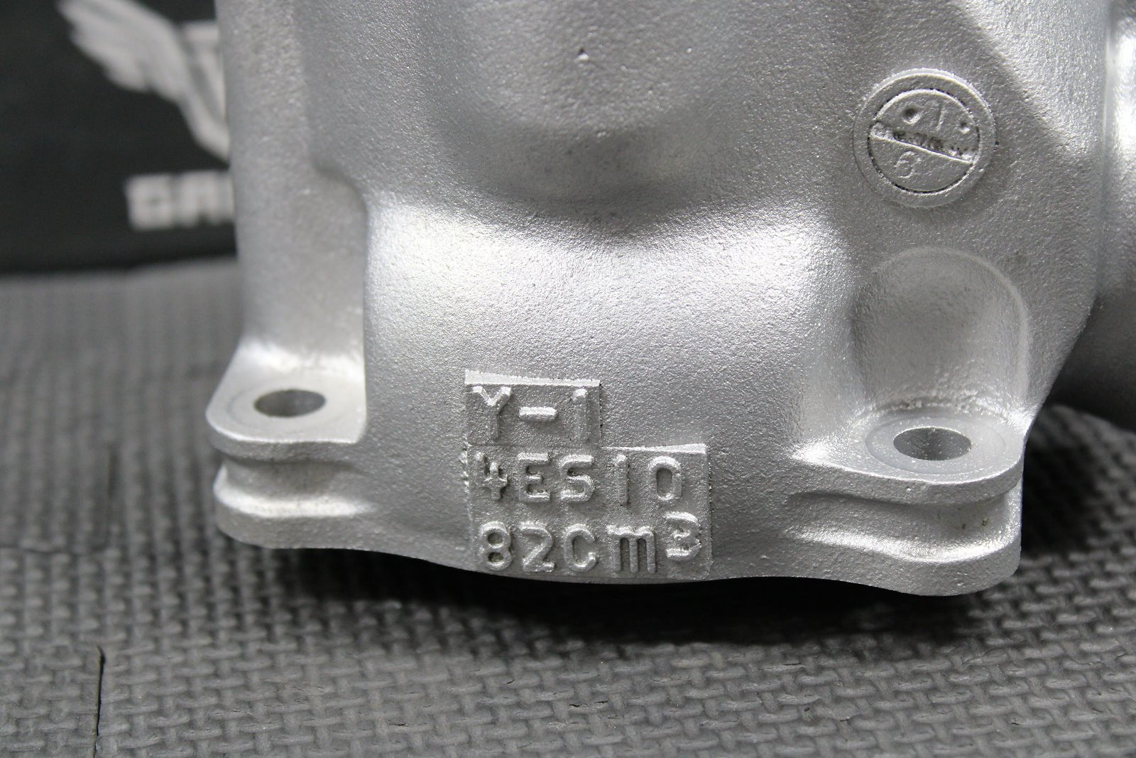 1998 97 - 01 YAMAHA YZ80 OEM CYLINDER BORE JUG TOP END 47.5MM 4ES - 11311 - 30 - 00 NICE - hggarage