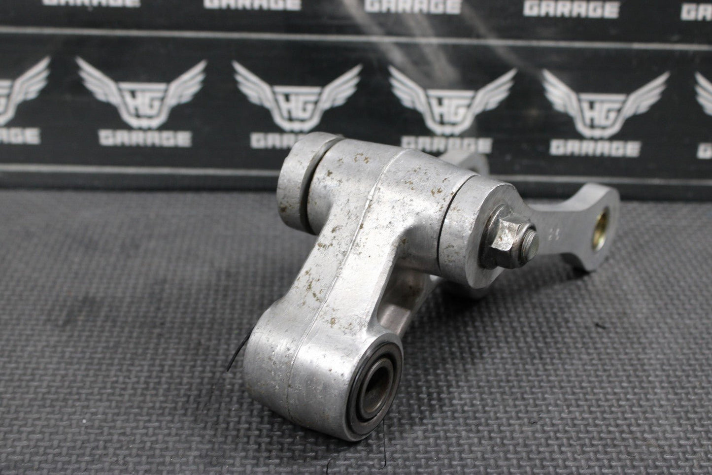 KAWASAKI 94 - 96 KX125 KX250 OEM REAR SHOCK LINKAGE LINKS RELAY DOG BONE SWINGARM - hggarage