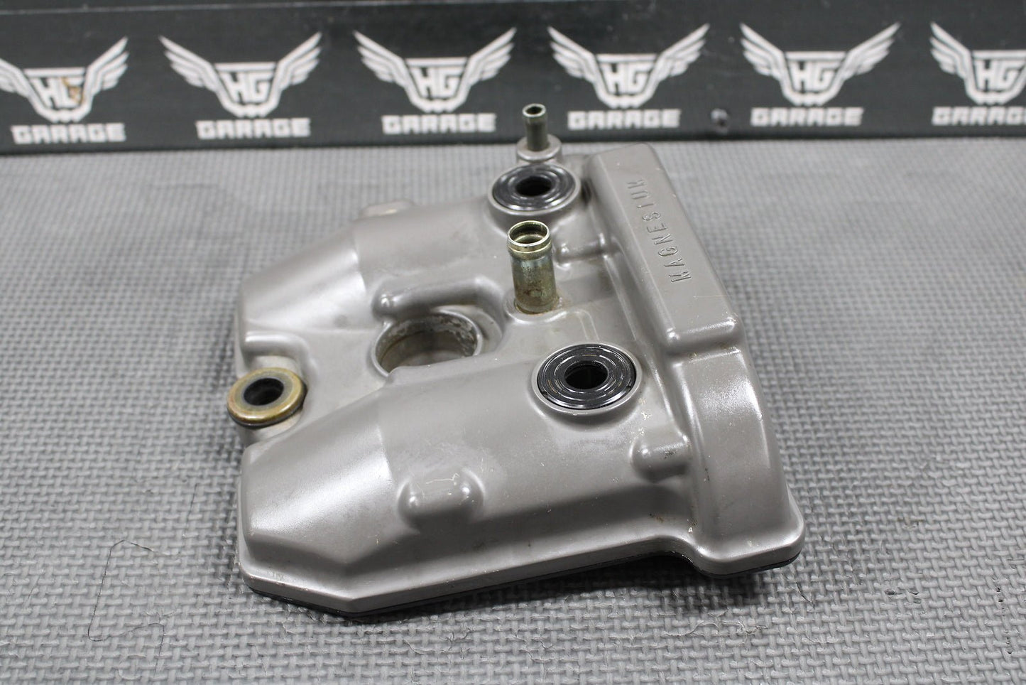 2000 SUZUKI DRZ400 DRZ400E OEM ENGINE CYLINDER HEAD VALVE COVER 11170 - 29F10 - hggarage