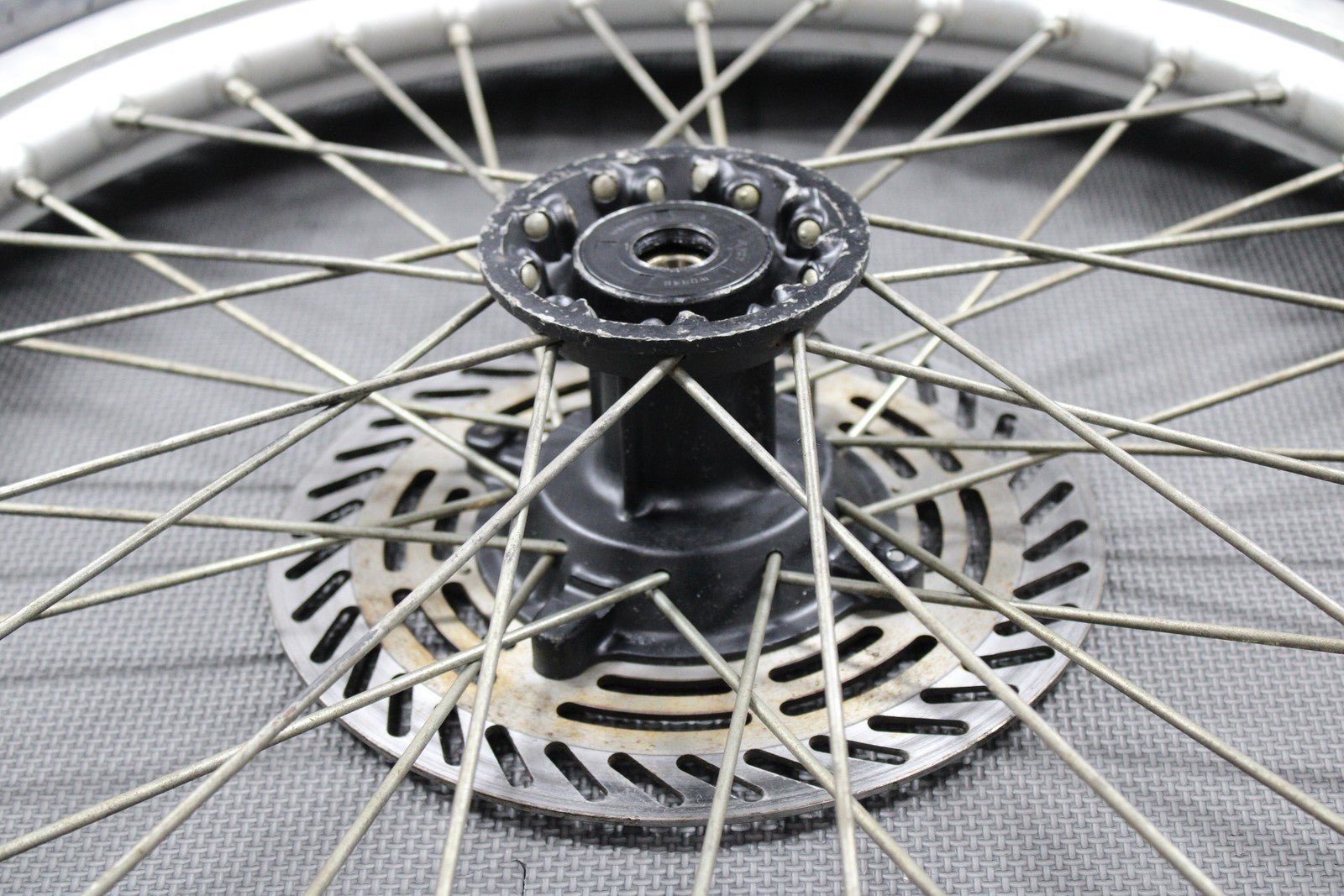 1988 HONDA CR125R CR250R CR500R OEM 21" FRONT WHEEL RIM HUB TIRE 446A5 - KS6 - 830 - hggarage