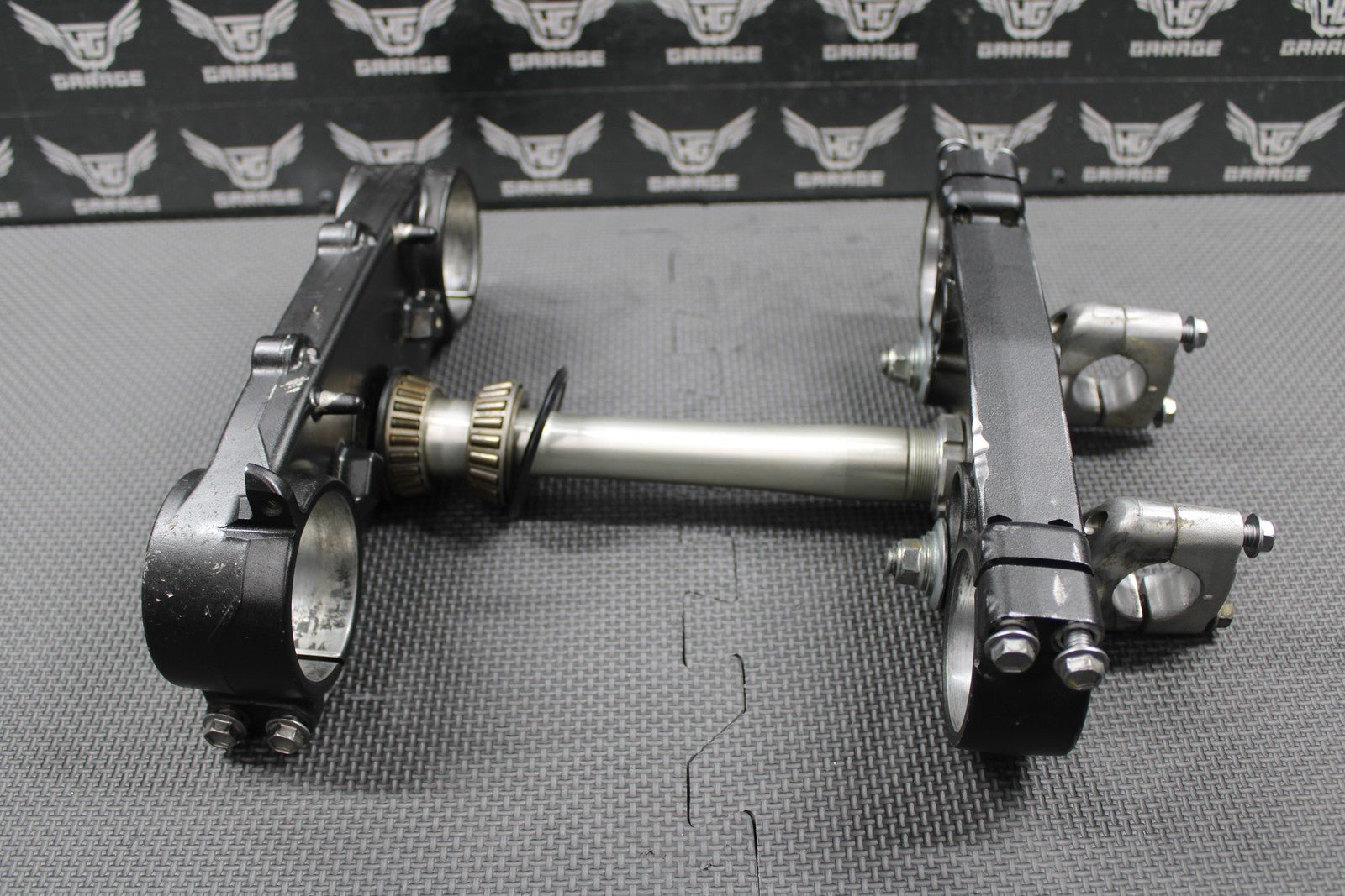 2020 YAMAHA 18 - 20 YZ250F OEM FRONT FORKS LOWER UPPER TRIPLE TREE STEM BAR CLAMP - hggarage