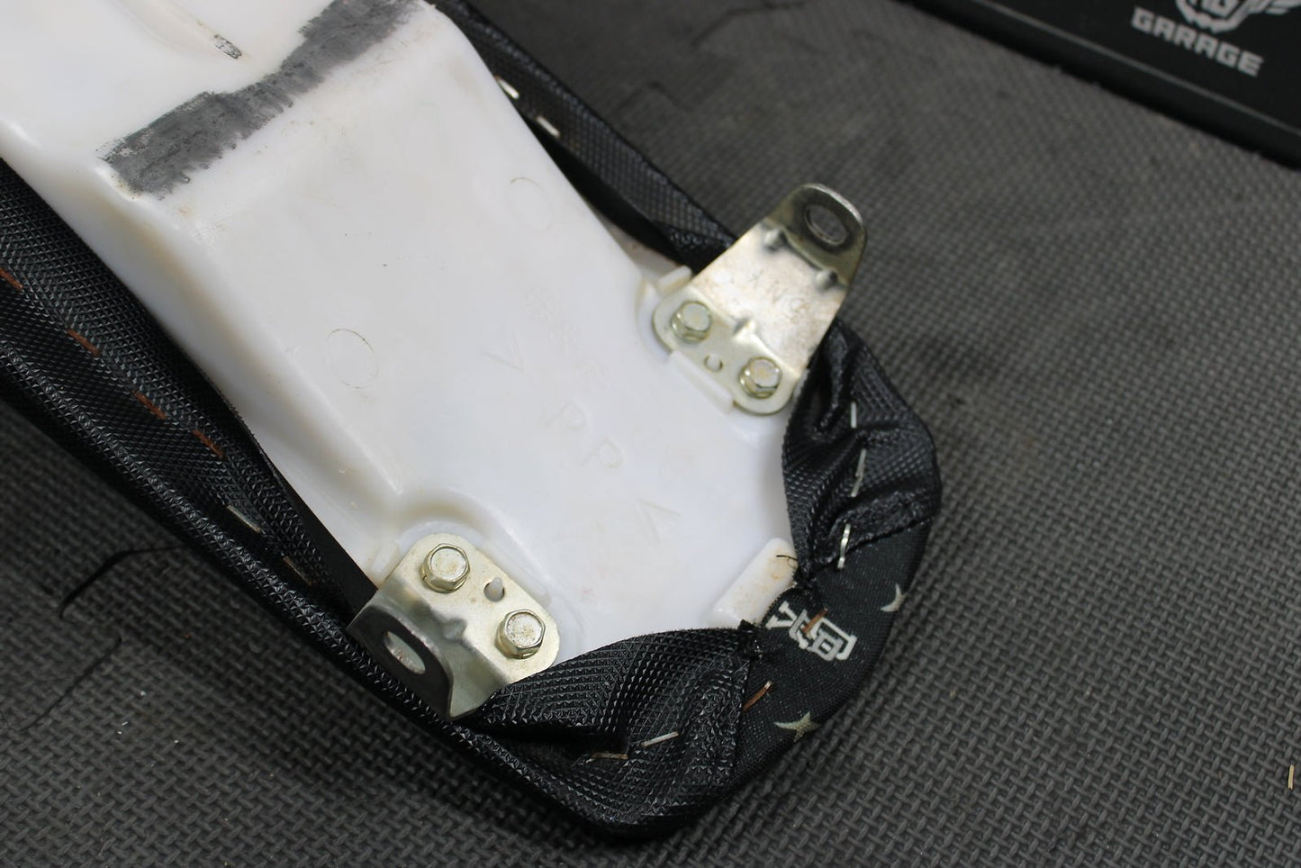 2011 Yamaha 09 - 11 YZ125 YZ250 OEM Seat Saddle 1C3 - 24770 - H2 - 00 - hggarage