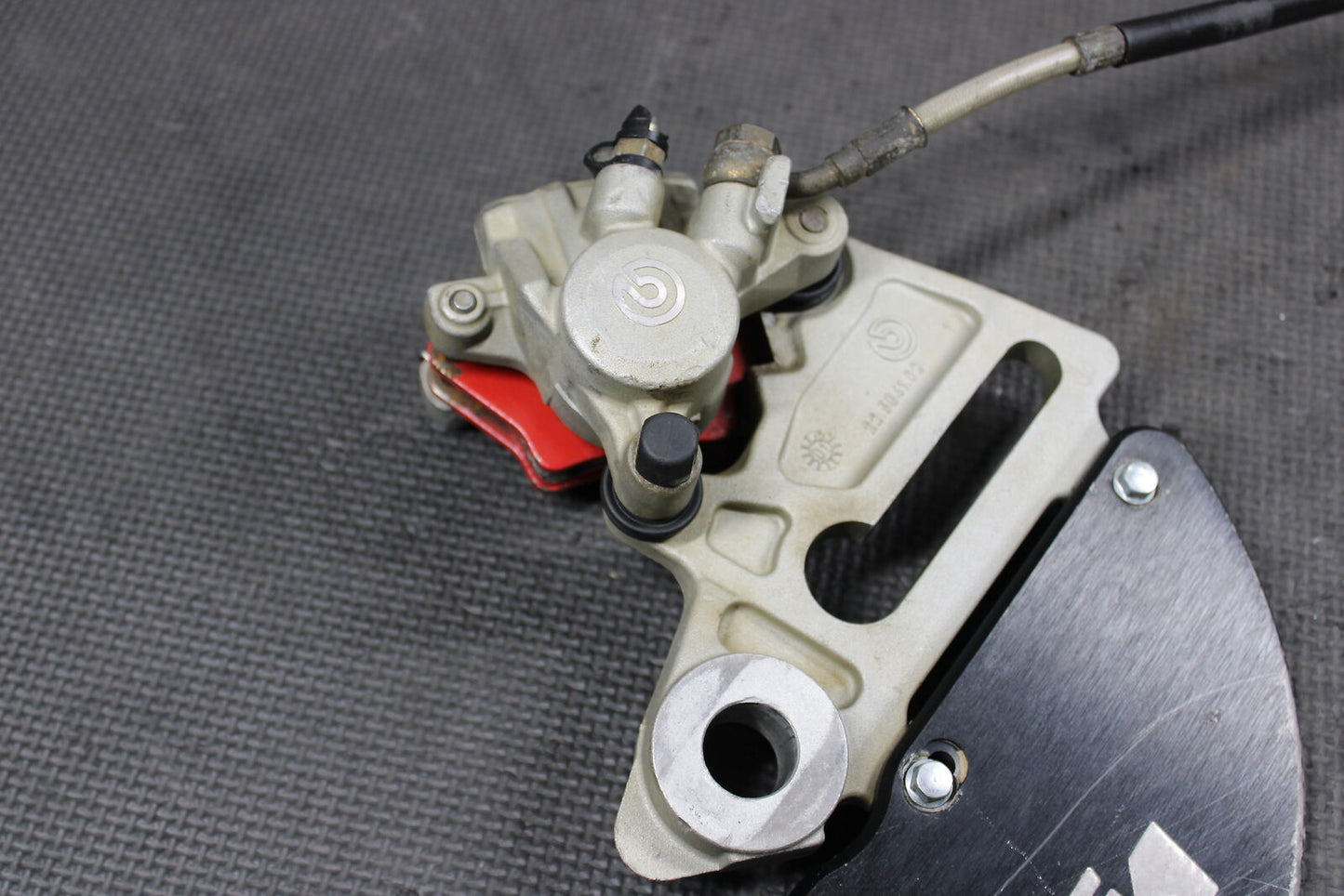 2002 KTM 520 EXC OEM BREMBO REAR BACK BRAKE CALIPER MASTER CYLINDER LEVER 50313