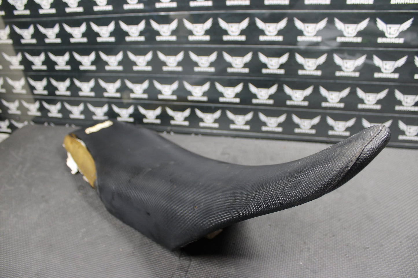 2002 Yamaha YZ426F OEM Seat Saddle Cover Pan Foam 5SF - 24710 - 00 - 00 - hggarage