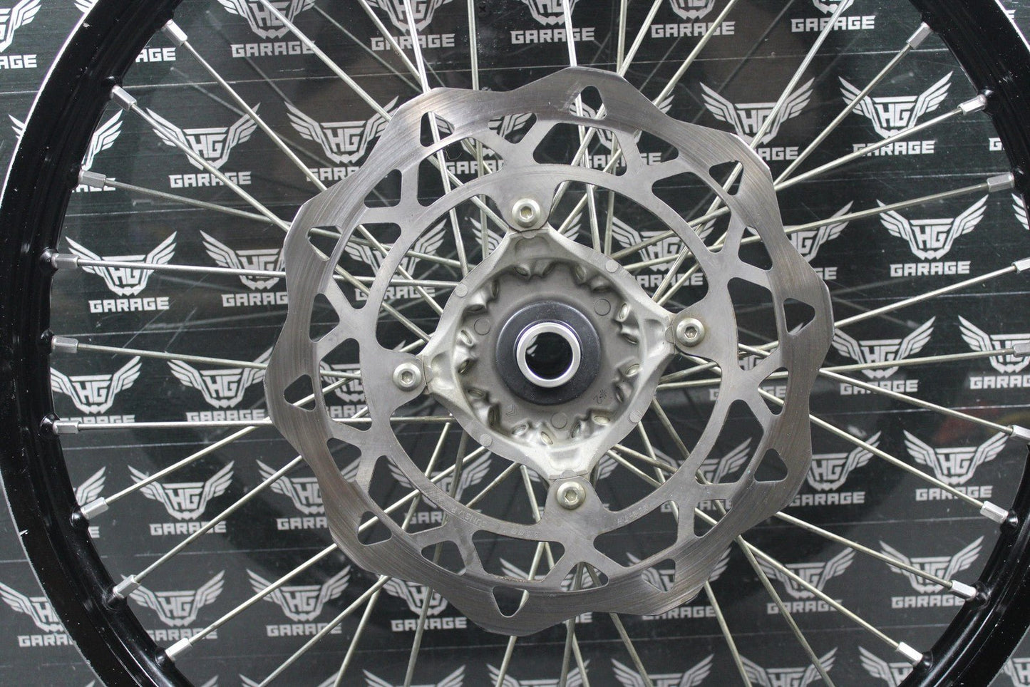 2020 SUZUKI RMZ250 RMZ450 OEM BLACK FRONT WHEEL RIM HUB ROTOR 54100 - 37K00 GOOD! - hggarage