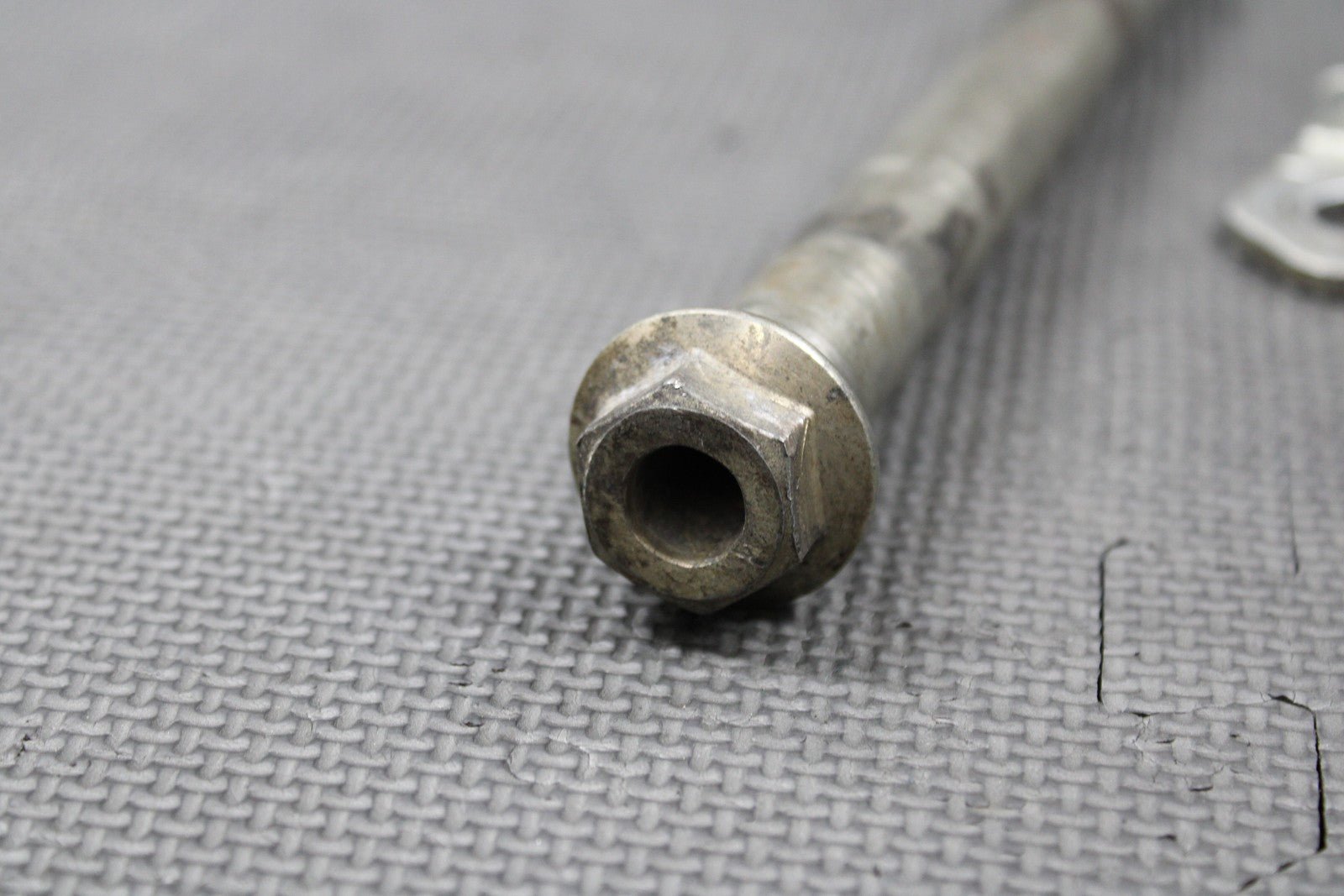 2009 KAWASAKI KLX250SF OEM REAR AXLE BACK WHEEL RIM PIVOT BOLT SHAFT 41068 - 0602 - hggarage