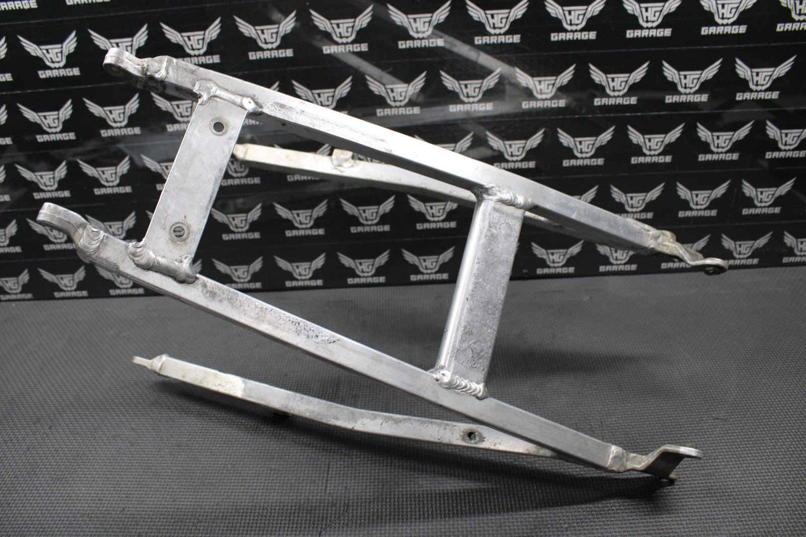 2005 HONDA CRF450R OEM REAR BACK SUB FRAME SUBFRAME SEAT RAIL 50200 - MEN - 730 - hggarage