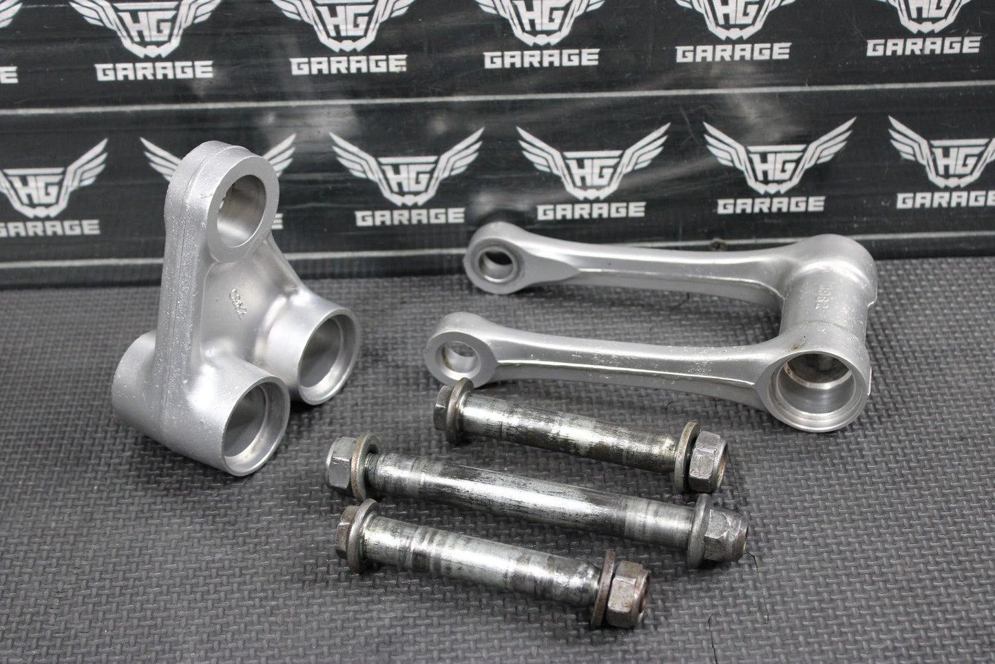 1998 HONDA CR125R CR250R OEM REAR SHOCK LINKAGE LINKS RELAY ARM BOLTS NICE! - hggarage