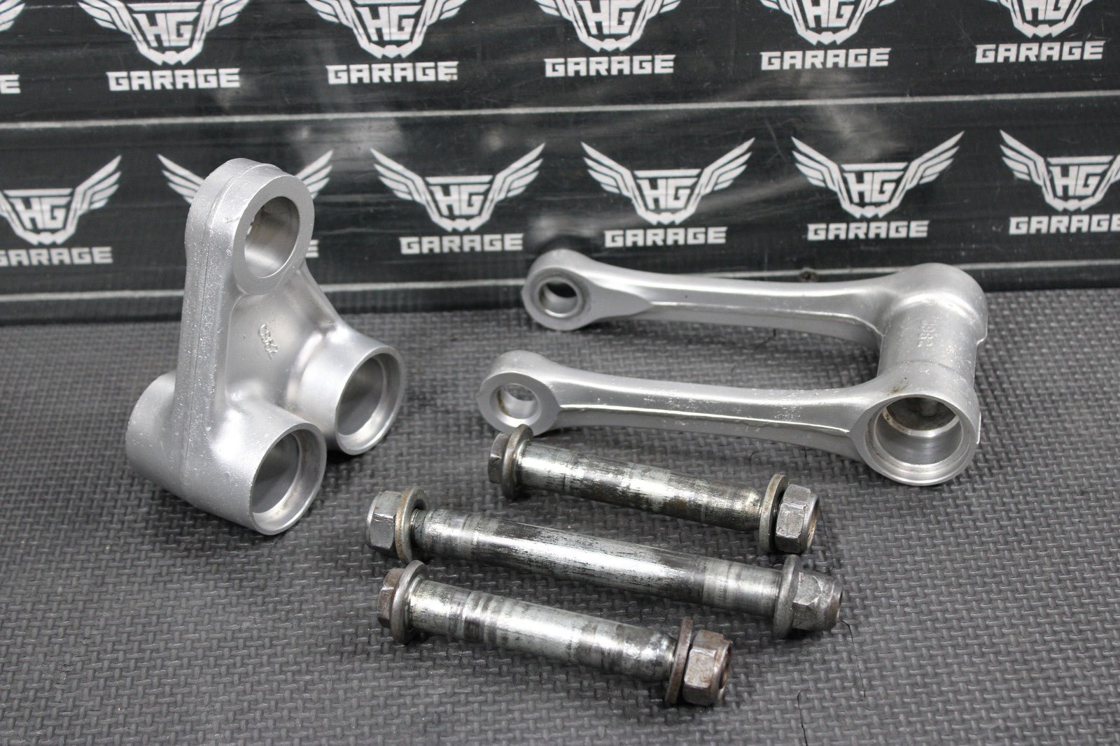 1998 HONDA CR125R CR250R OEM REAR SHOCK LINKAGE LINKS RELAY ARM BOLTS NICE! - hggarage