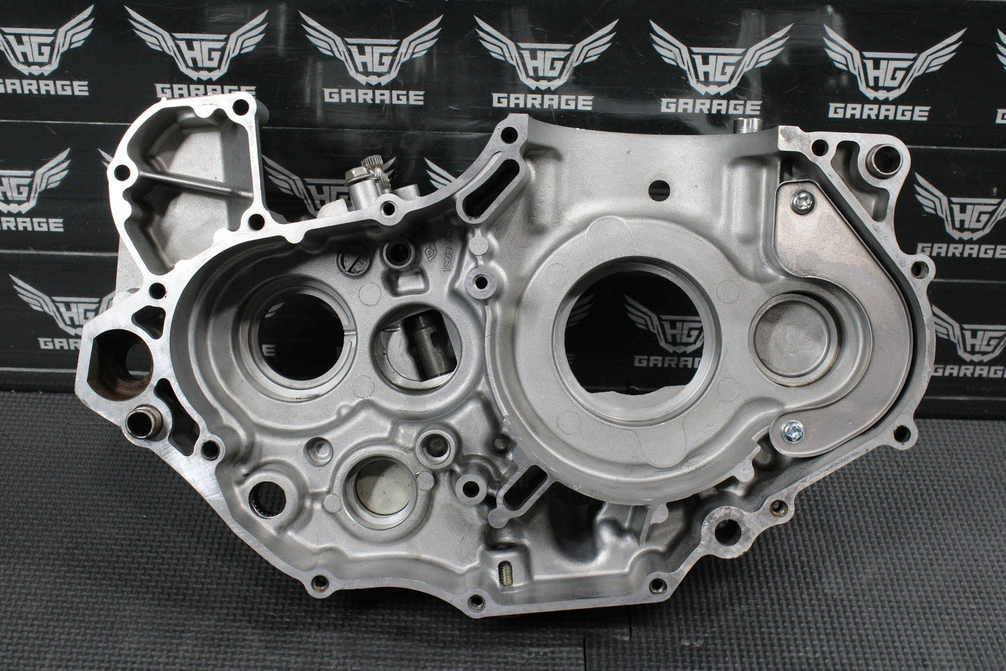 2000 SUZUKI DRZ400 OEM LEFT RIGHT ENGINE MOTOR CRANKCASE CASES HALFS BLOCK GOOD! - hggarage