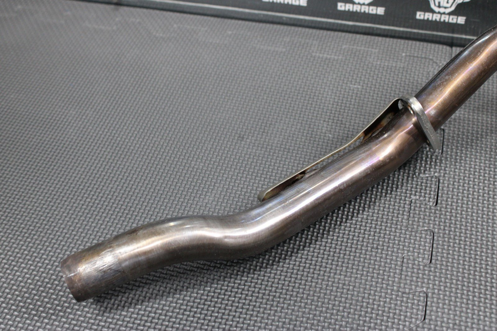 2005 SUZUKI 01 - 05 DR200SE OEM EXHAUST PIPE CHAMBER HEADER 14150 - 42A22 - hggarage