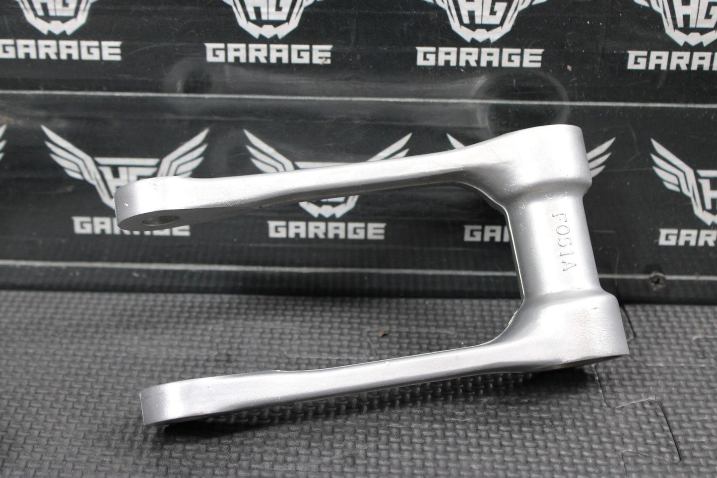 2007 06 - 08 HONDA CRF450R OEM REAR SHOCK LINKAGE LINKS RELAY ARM ROD GOOD! - hggarage
