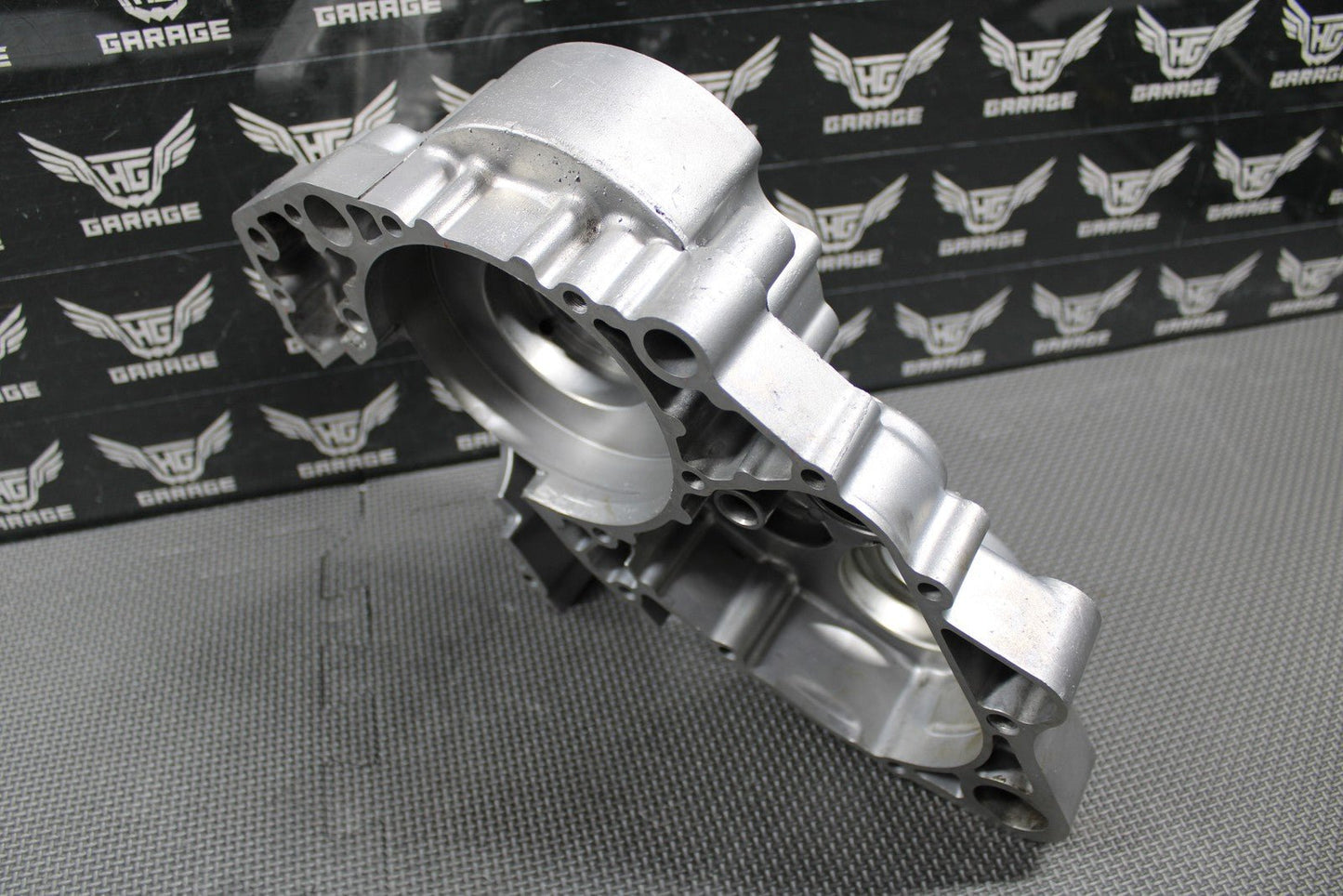 1995 SUZUKI RMX250 MODEL S OEM LEFT ENGINE MOTOR CRANKCASE CRANK CASE 11301 - 4486 - hggarage